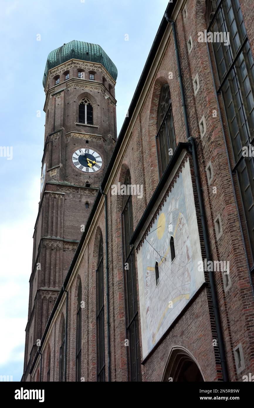 Frauenkirche, Dom zu Unserer Lieben Frau, Cathédrale notre-Dame, Munich, Munich, Allemagne, Europe Banque D'Images