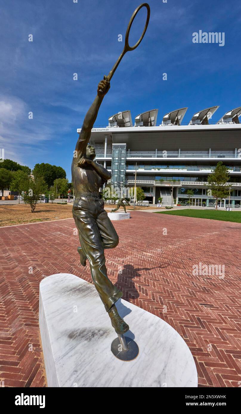 Statue de Jean Boratra sur les courts de tennis Roland Garros Banque D'Images