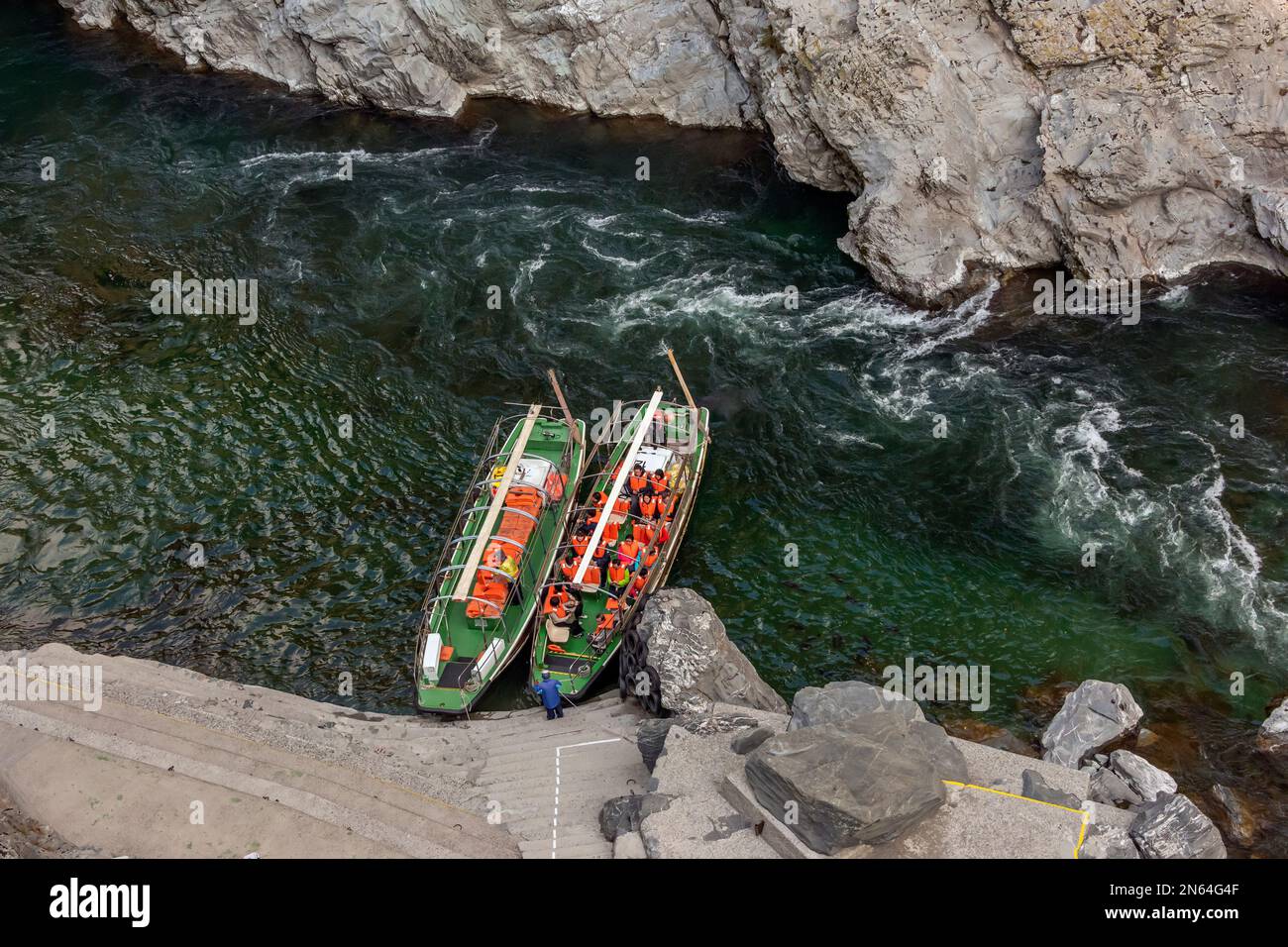 Tour en bateau des gorges d'Oboke, rivière Yoshino, île de Shikoku, Japon Banque D'Images