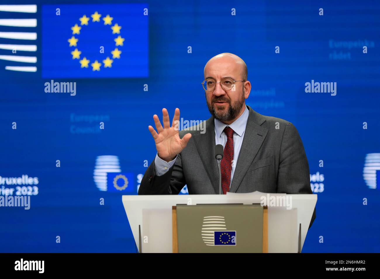 Belgique / Bruxelles 09/02/2023, Nicolas Landemard / le Pictorium - Illustration de l'hémicycle du Parlement européen - 10/2/2023 - Belgique / Bruxelles / Bruxelles - Ursula Von Der Leyen (chef de la Commission européenne) et Charles Michel (chef du Conseil de l'Europe), A tenu une conférence de presse commune à la fin du sommet européen extraordinaire tenu dans la capitale belge. Banque D'Images