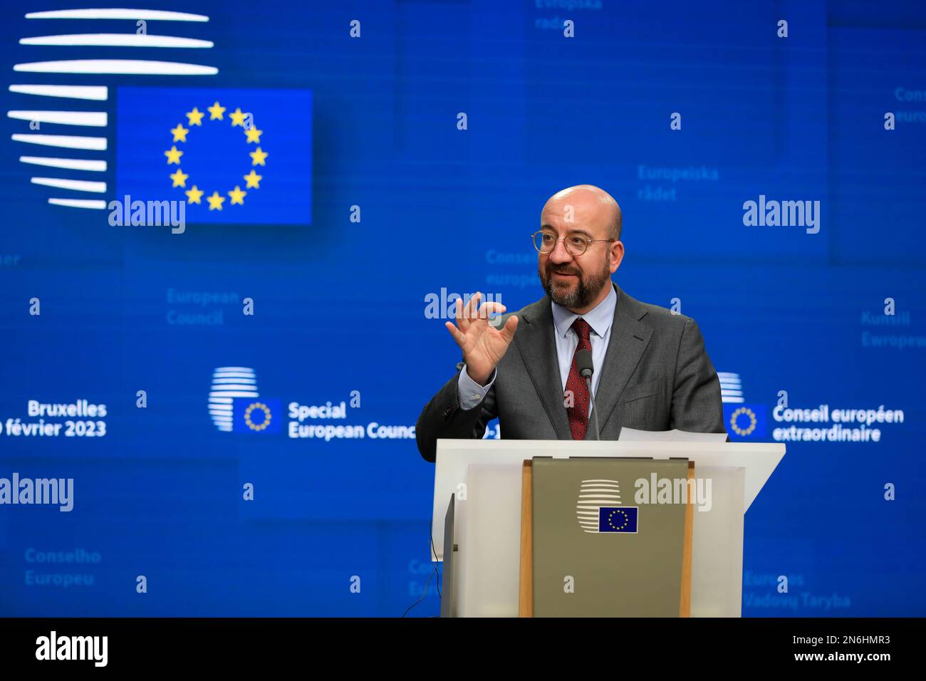 Belgique / Bruxelles 09/02/2023, Nicolas Landemard / le Pictorium - Illustration de l'hémicycle du Parlement européen - 10/2/2023 - Belgique / Bruxelles / Bruxelles - Ursula Von Der Leyen (chef de la Commission européenne) et Charles Michel (chef du Conseil de l'Europe), A tenu une conférence de presse commune à la fin du sommet européen extraordinaire tenu dans la capitale belge. Banque D'Images