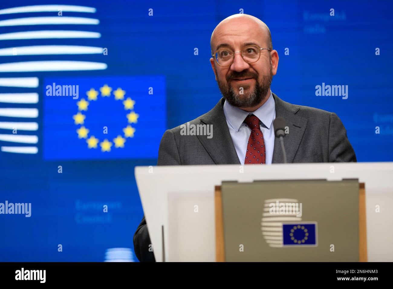 Belgique / Bruxelles 09/02/2023, Nicolas Landemard / le Pictorium - Illustration de l'hémicycle du Parlement européen - 10/2/2023 - Belgique / Bruxelles / Bruxelles - Ursula Von Der Leyen (chef de la Commission européenne) et Charles Michel (chef du Conseil de l'Europe), A tenu une conférence de presse commune à la fin du sommet européen extraordinaire tenu dans la capitale belge. Banque D'Images