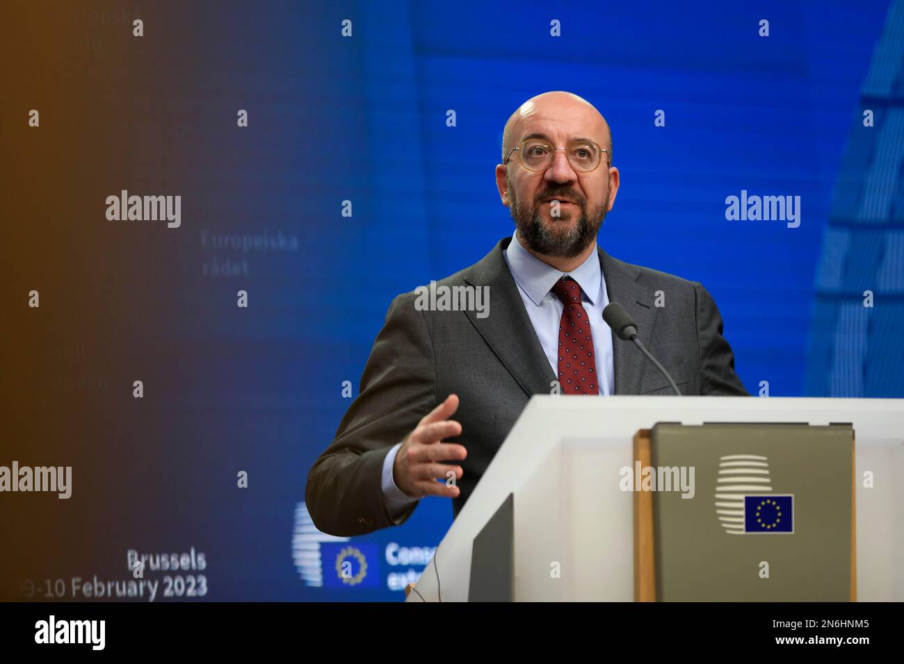 Belgique / Bruxelles 09/02/2023, Nicolas Landemard / le Pictorium - Illustration de l'hémicycle du Parlement européen - 10/2/2023 - Belgique / Bruxelles / Bruxelles - Ursula Von Der Leyen (chef de la Commission européenne) et Charles Michel (chef du Conseil de l'Europe), A tenu une conférence de presse commune à la fin du sommet européen extraordinaire tenu dans la capitale belge. Banque D'Images