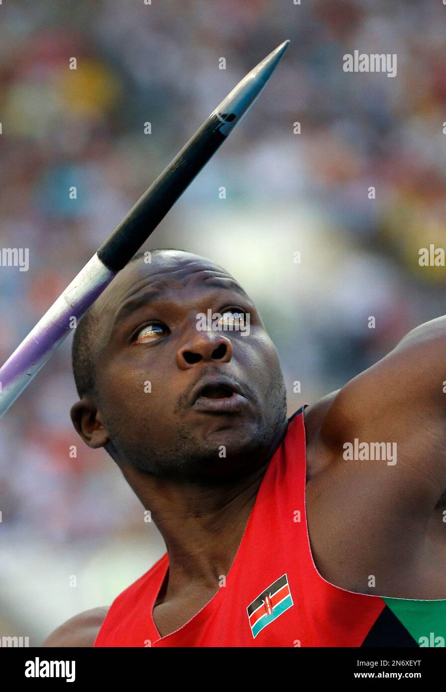 Kenya's Julius Yego competes in the men's javelin throw final at the World Athletics Championships in the Luzhniki stadium in Moscow, Russia, Saturday, Aug. 17, 2013. (AP Photo/Matt Dunham) Banque D'Images