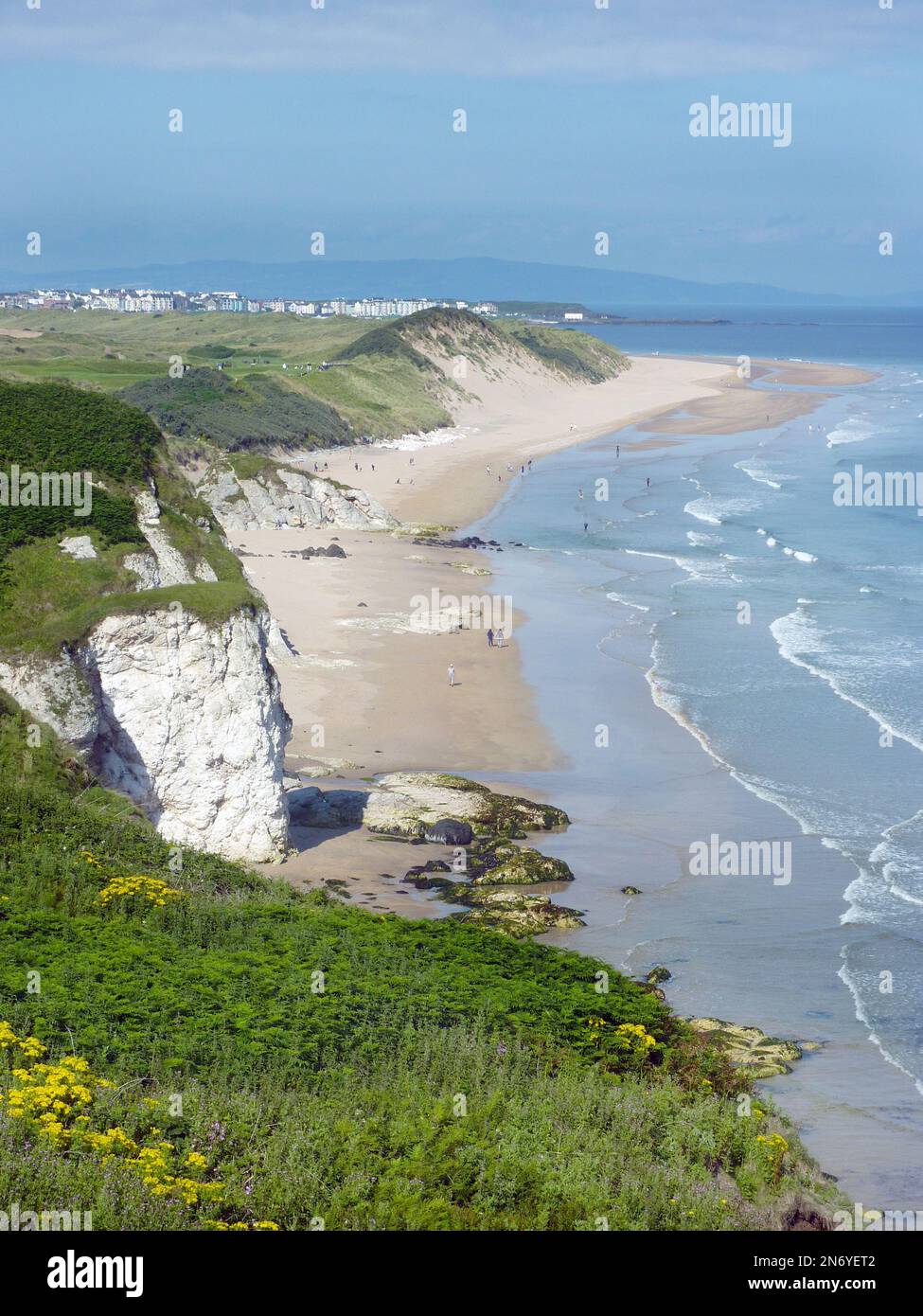 White Rocks Ireland Whiterocks beach Banque de photographies et d’images à haute résolution ...