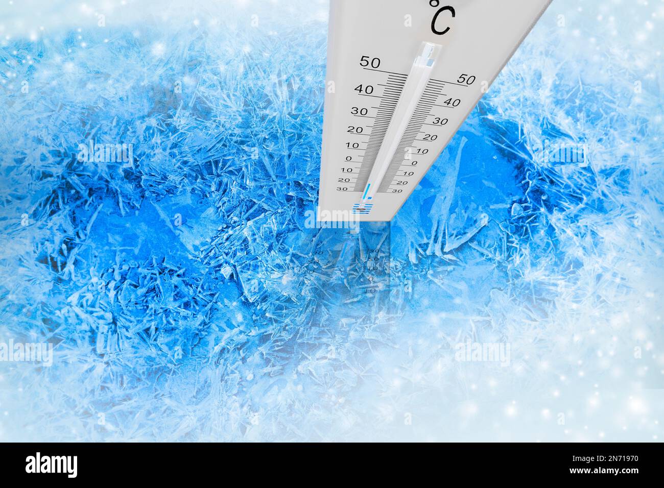 Thermomètre avec affichage de la température, glace, froid Banque D'Images