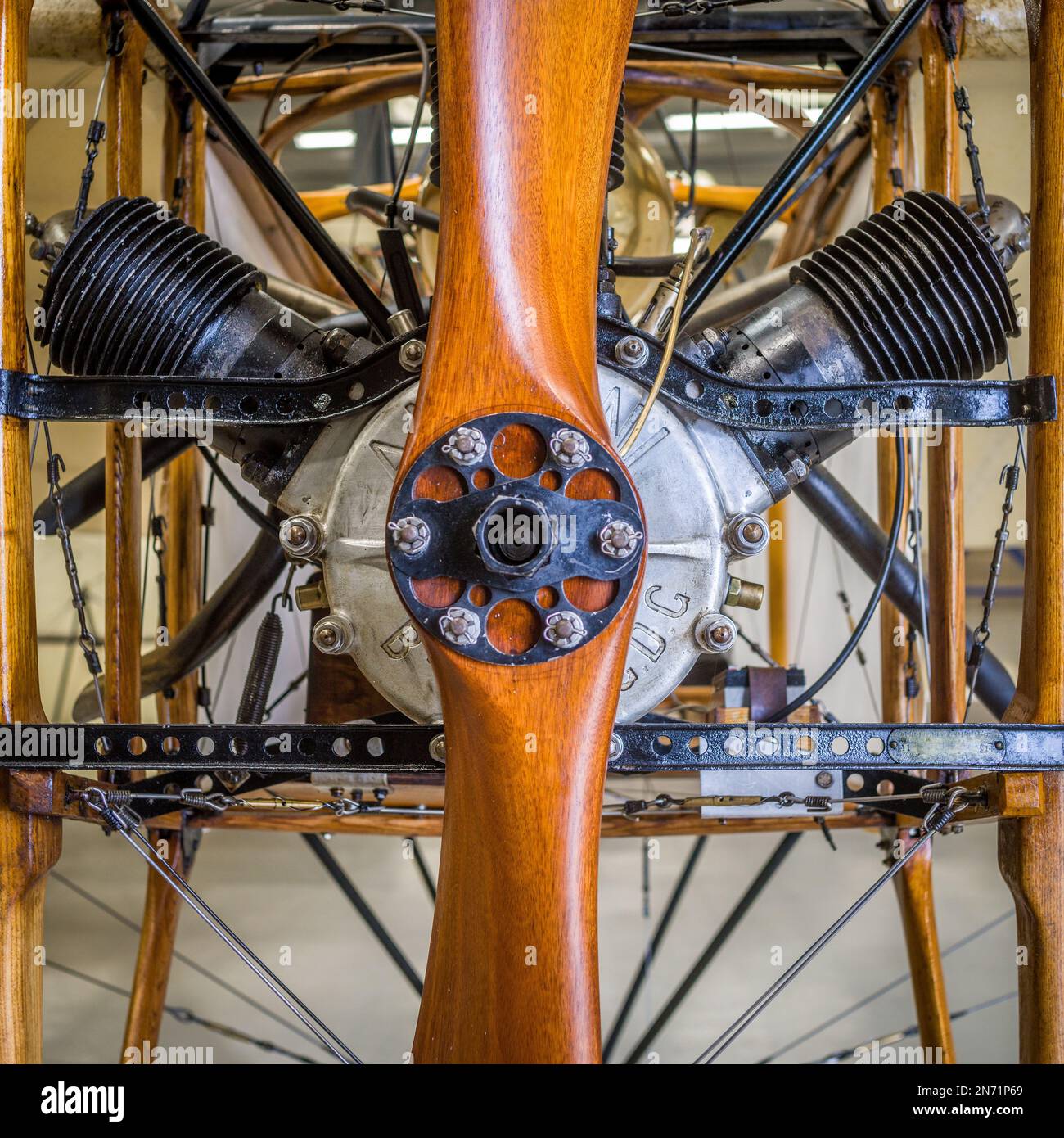 La collection Shuttleworth , un musée aéronautique et automobile en activité à l'aérodrome de Old Warden 1909 Bleriot XI avec le moteur original, le moût Banque D'Images