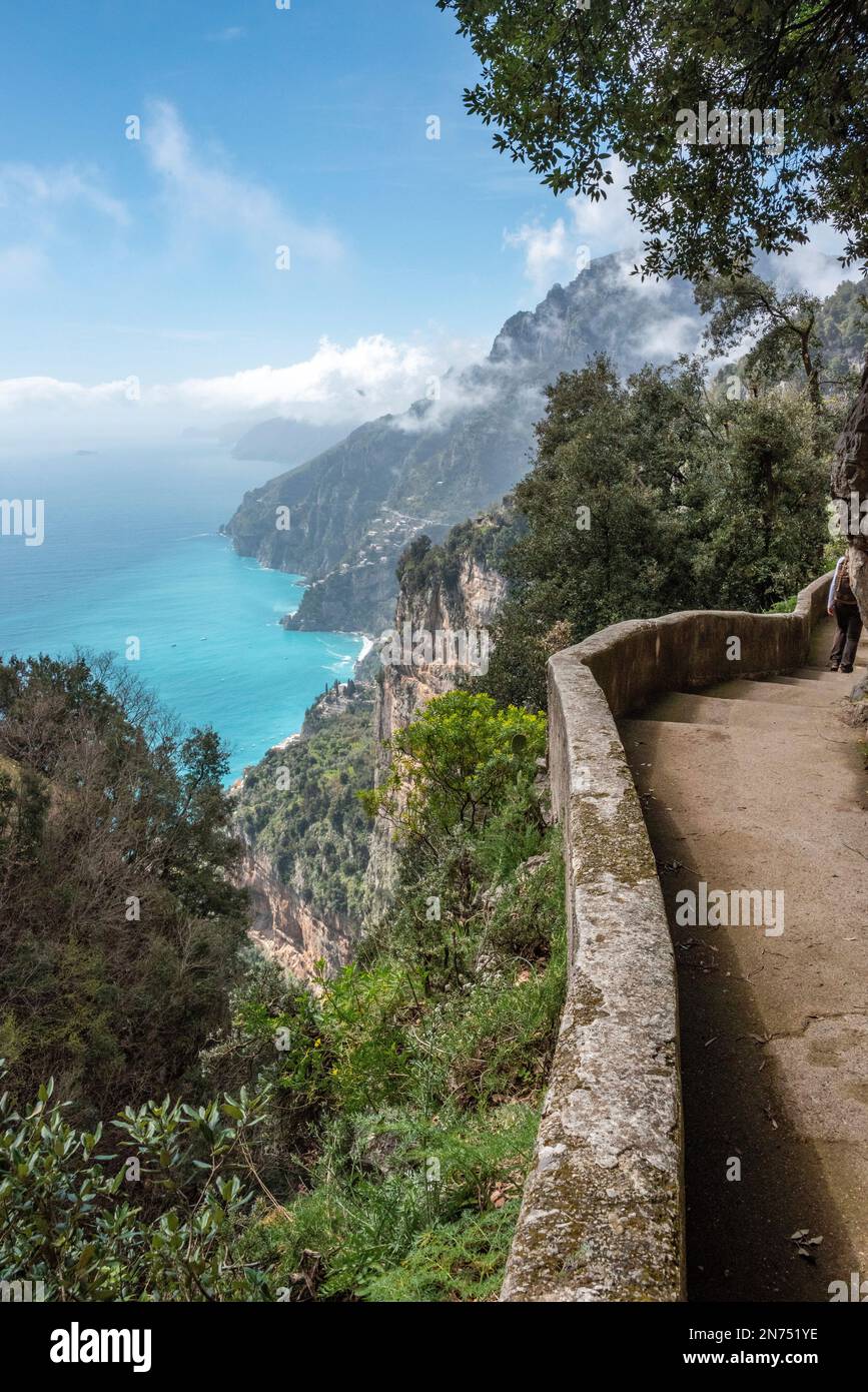 Vue panoramique sur la côte amalfitaine près de Positano, dans le sud de l'Italie Banque D'Images