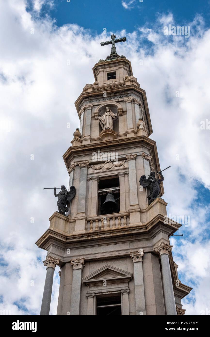 Célèbre église de pèlerinage Temple de notre Dame du Rosaire à Pompéi, dans le sud de l'Italie Banque D'Images