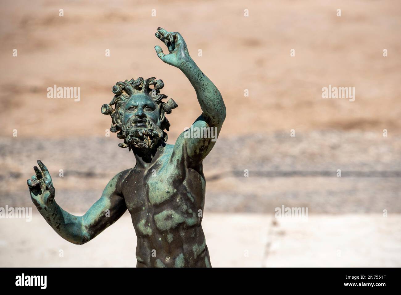 Le célèbre faun dansant dans la maison de Pompeian du faun, dans le sud de l'Italie Banque D'Images