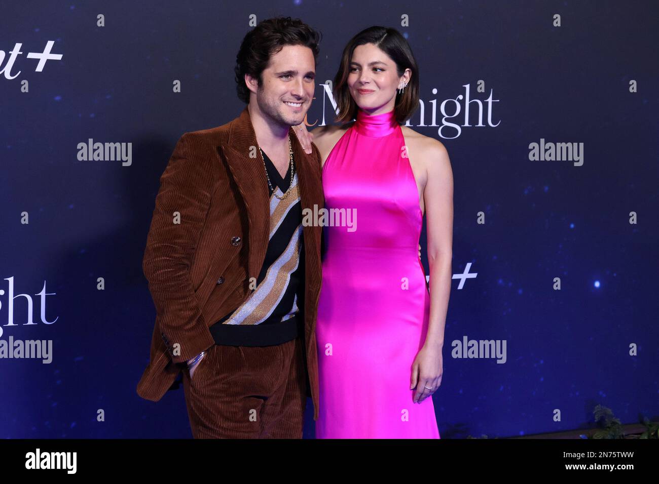 Diego Boneta y Mónica Bárbaro, pendant le tapis bleu du film 'à minuit' au centre culturel Roberto Cantoral sur 09 février 2023 à Mexico, Mexique. Banque D'Images