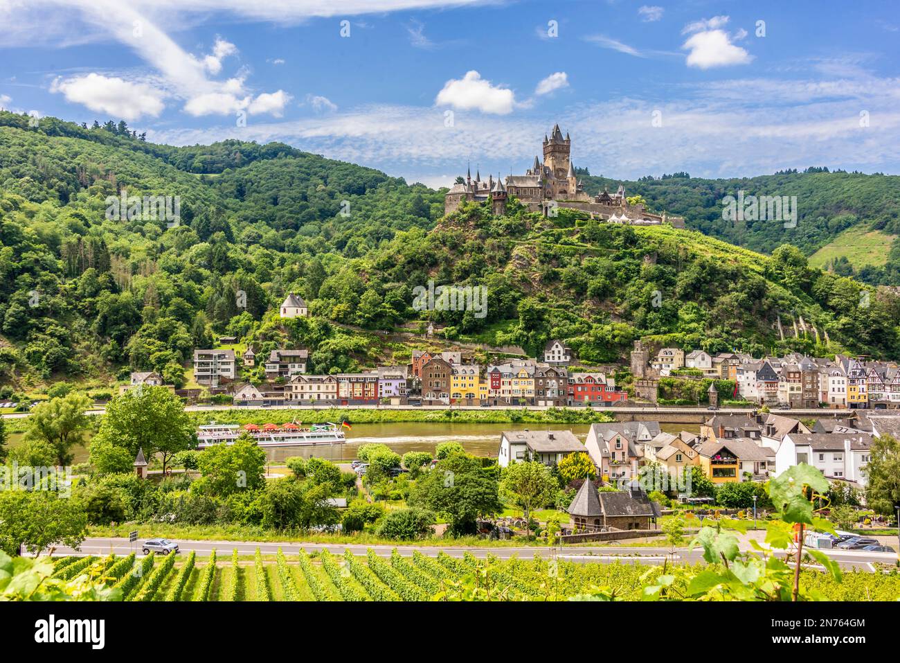 Allemagne, Rhénanie-Palatinat, Cochem-Zell Moselle, Cochem, plus petite ville de comté d'Allemagne, château de Reichsburg Banque D'Images