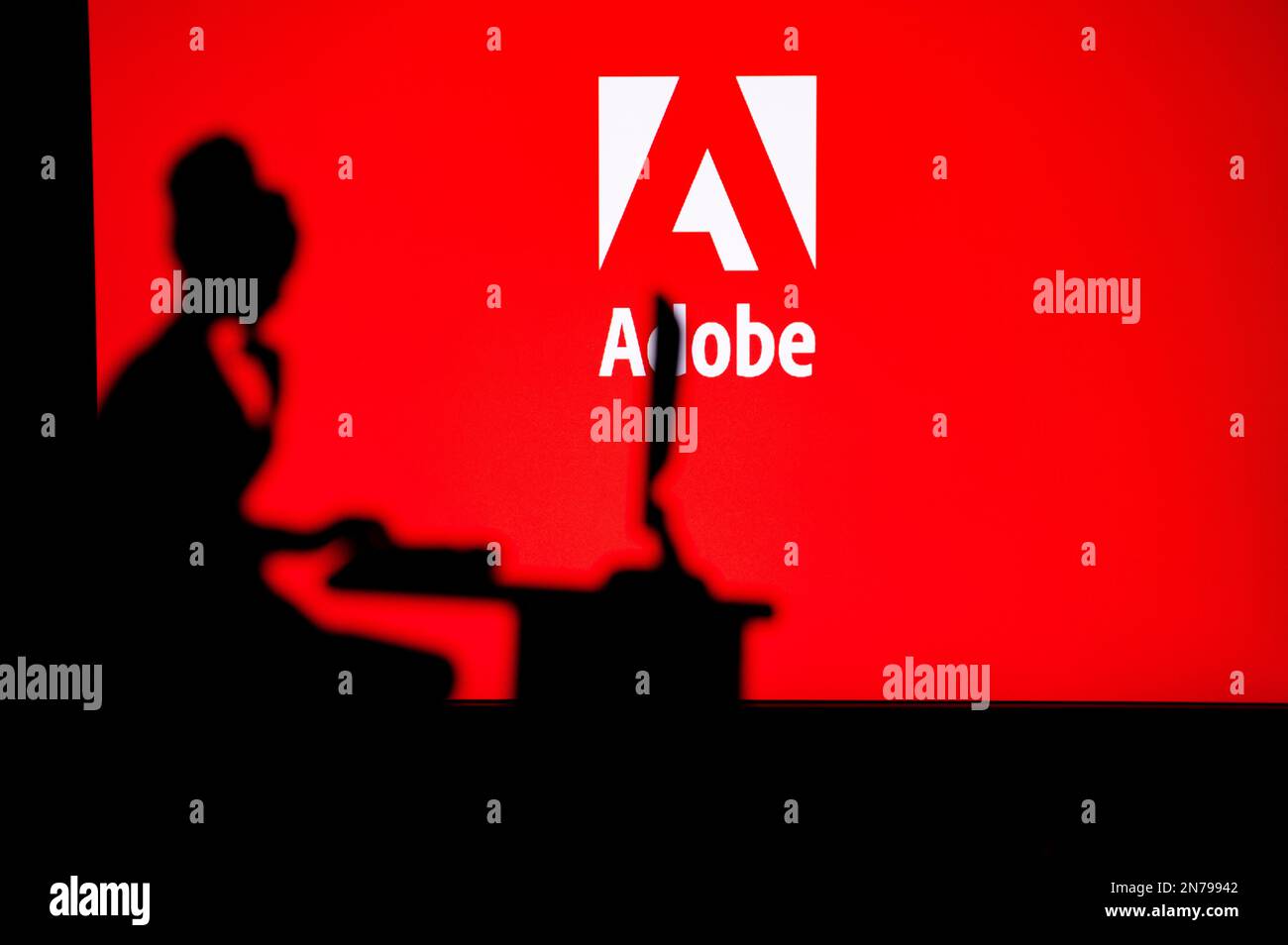 INDE, NEW DELHI. 30 JANVIER 2023 : Adobe. Explorer l'avenir de la technologie : le voyage d'une femme à travers le monde en ligne Banque D'Images