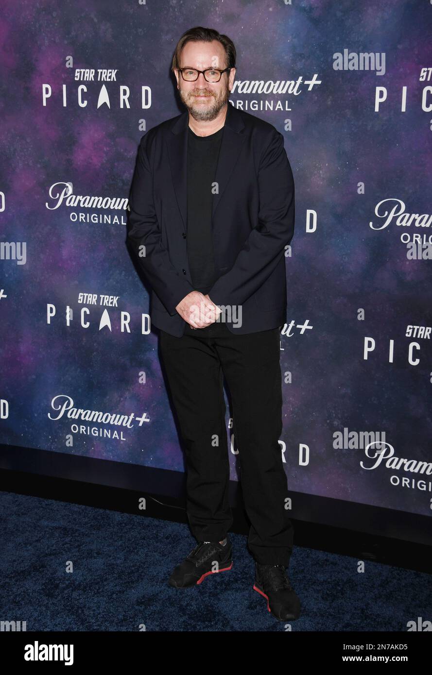 HOLLYWOOD, CALIFORNIE - FÉVRIER 09: Tom Ryan arrive pour la première à Los Angeles de la troisième et dernière saison de la série originale de Paramount+'Star Banque D'Images