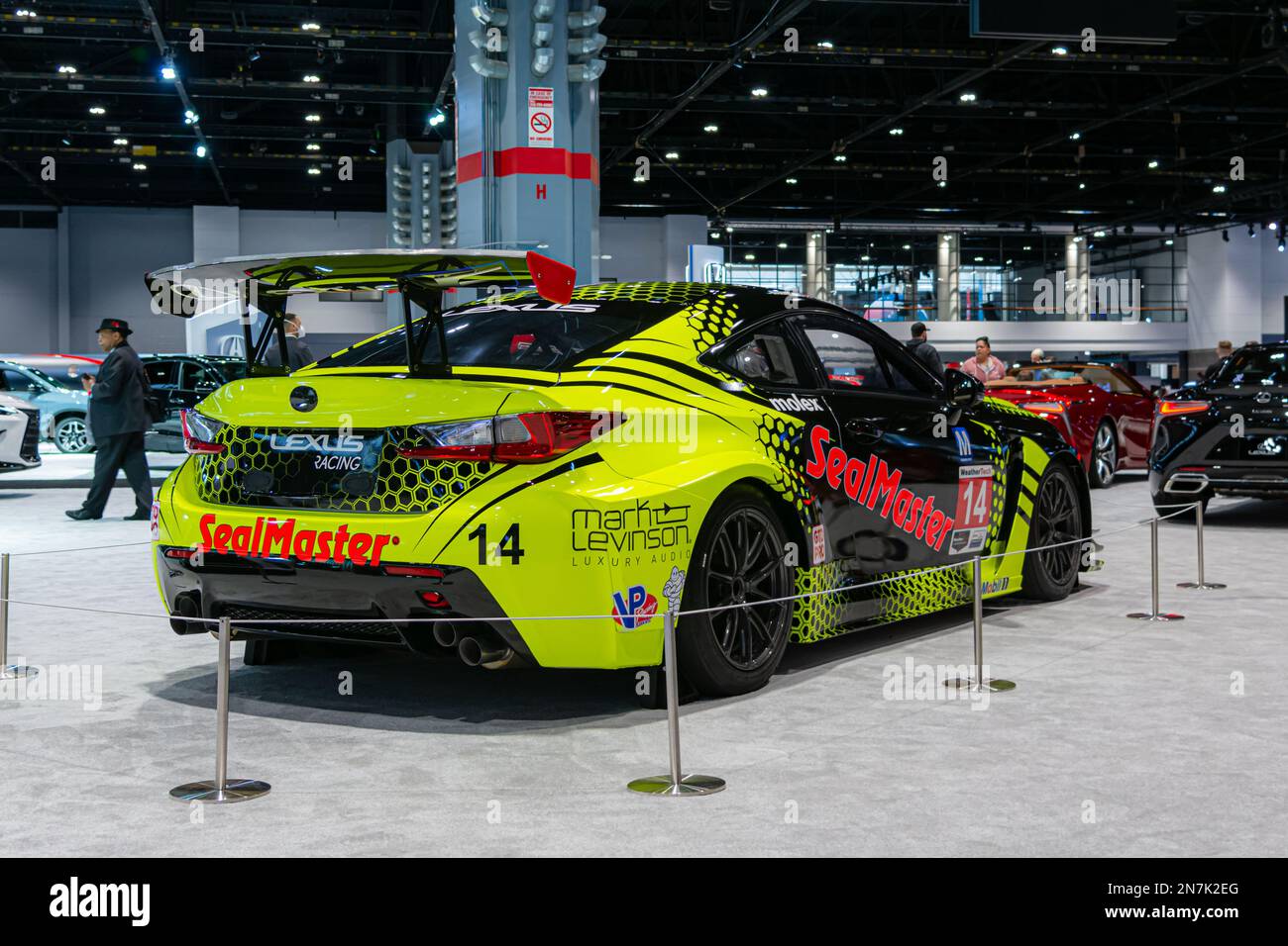 Chicago, il, États-Unis - 9 février 2023 : Lexus Racing RC-F présenté au salon de l'auto de Chicago 2023. Banque D'Images