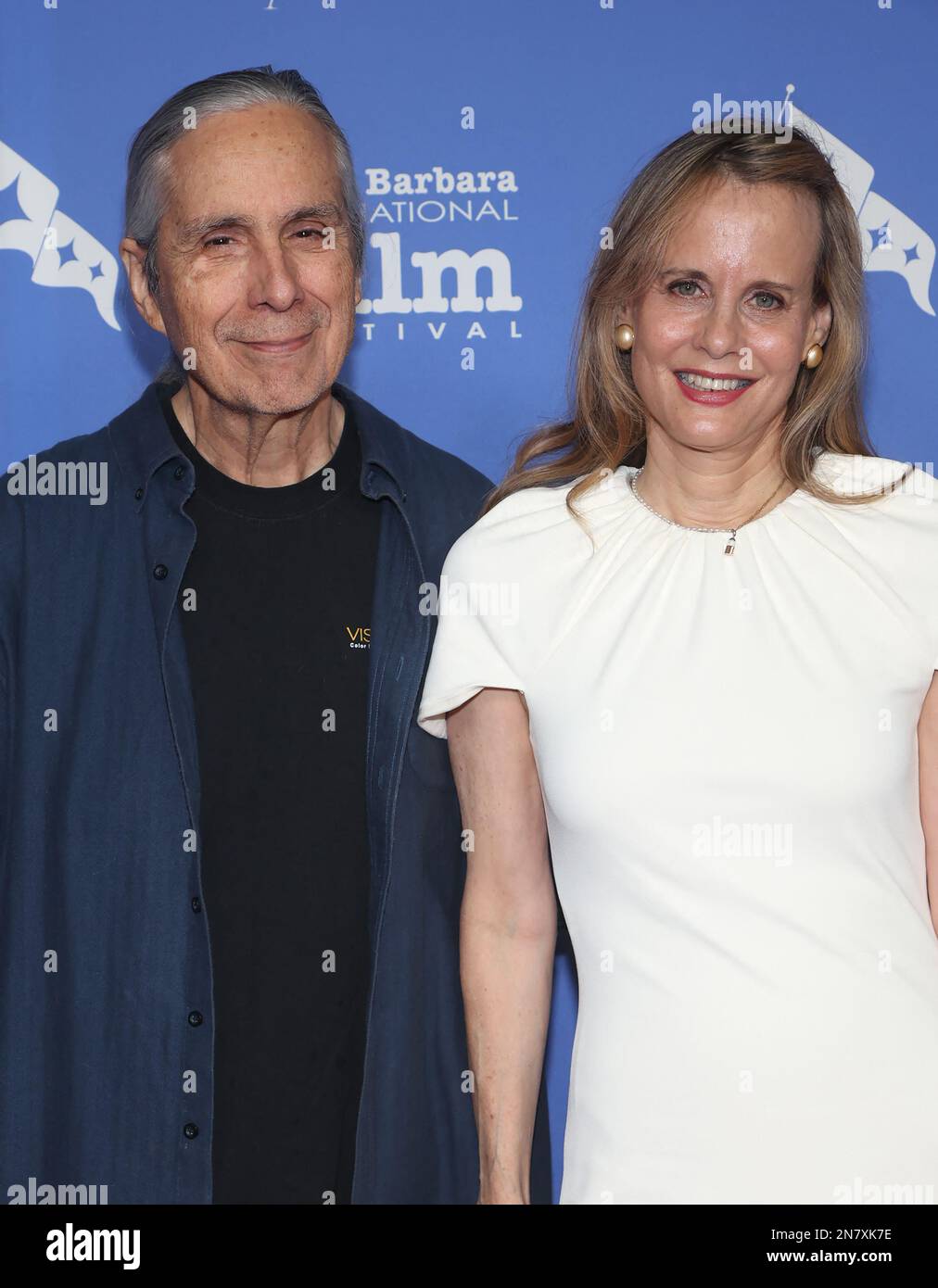 Santa Barbara, États-Unis. 11th févr. 2023. Victor Nuñez, Lori Singer, au prix exceptionnel du Performer de l'année - Festival annuel du film international de Santa Barbara 38th au Arlington Theatre de Santa Barbara, CA, Etats-Unis sur 10 février 2022. Photo de Fati Sadou/ABACAPRESS.COM crédit: Abaca Press/Alamy Live News Banque D'Images