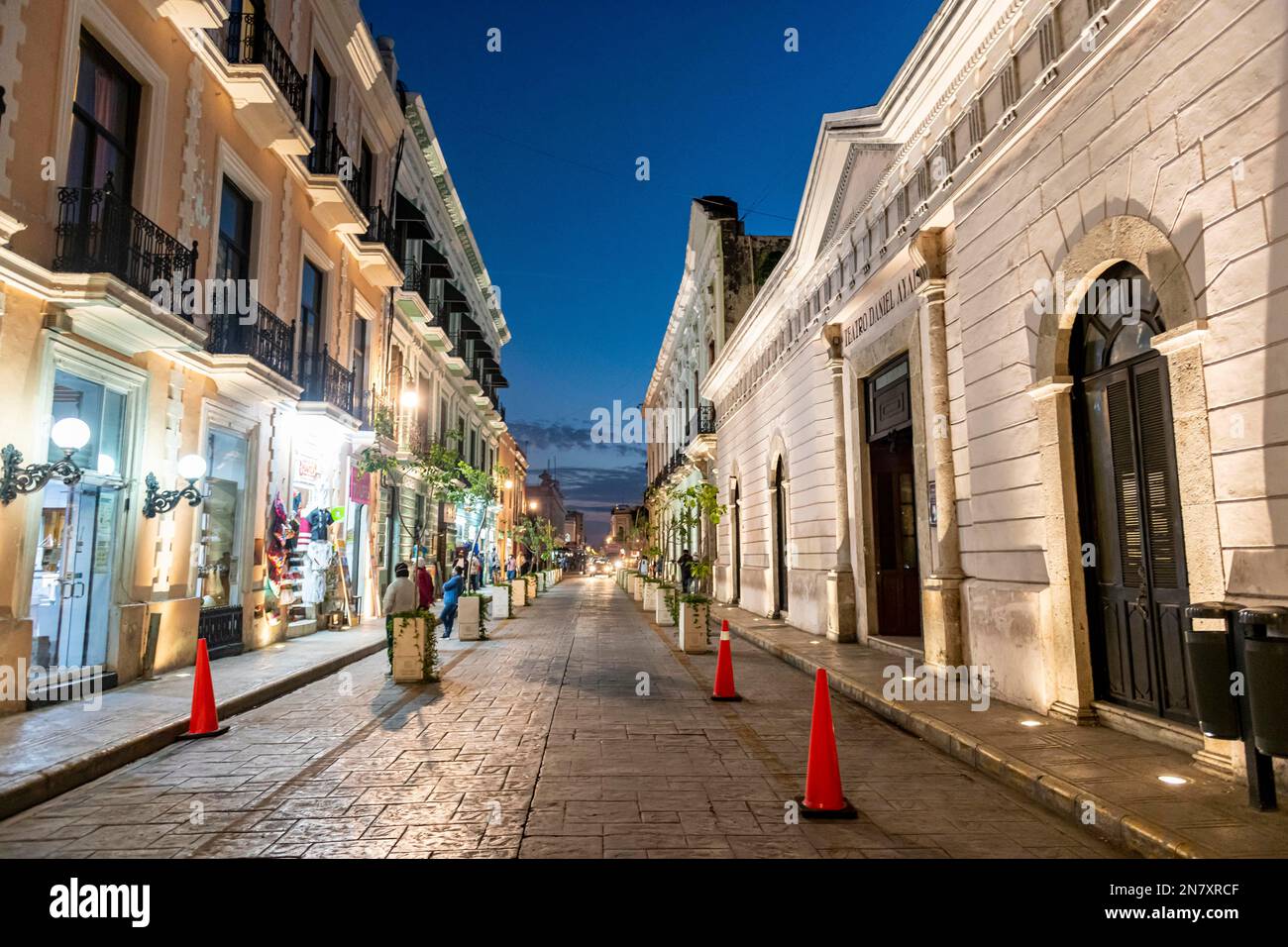 Centre historique de nuit, Merida, Yucatan, Mexique Banque D'Images