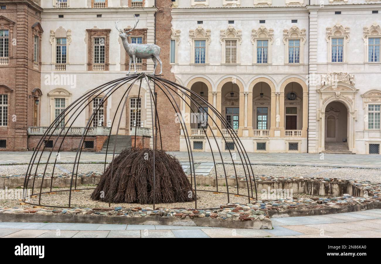 Le Palais de Venaria (en italien : Reggia di Venaria Reale) est une ancienne résidence royale et des jardins situés à Venaria Reale, Turin (Turin) - Italie Banque D'Images
