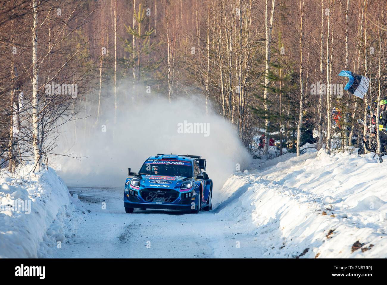 UMEÅ 20230211 Ott Tänak, Estonie et Martin Järveoja, Estonie, Ford Puma Rally1 hybride, lors des compétitions de samedi dans le rassemblement suédois, RAL mondial Banque D'Images