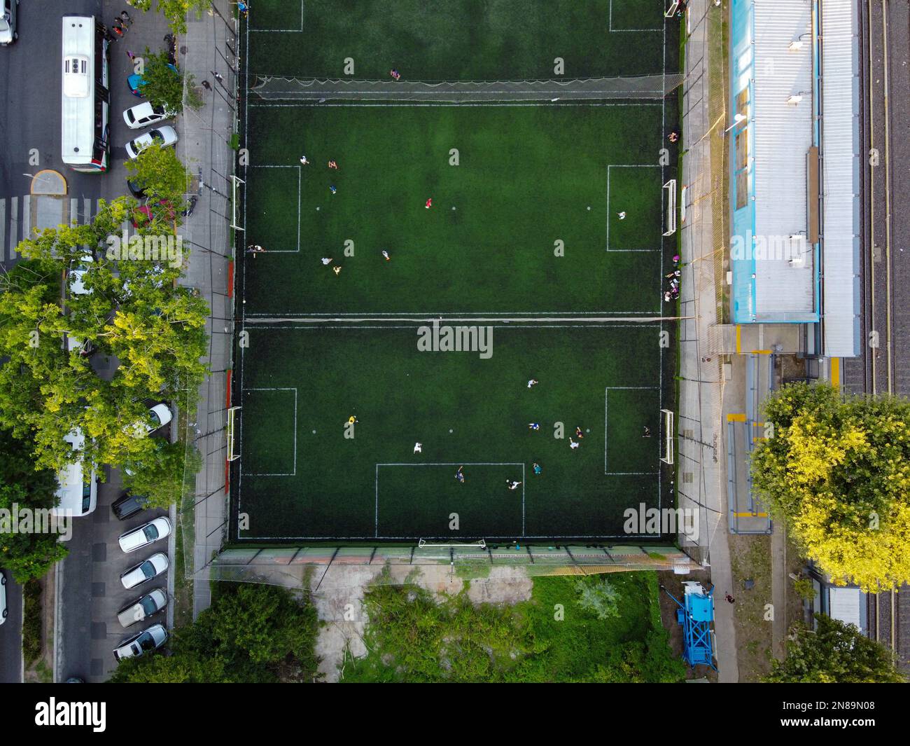 vue aérienne d'un terrain de football sur la place publique villa urquiza Banque D'Images