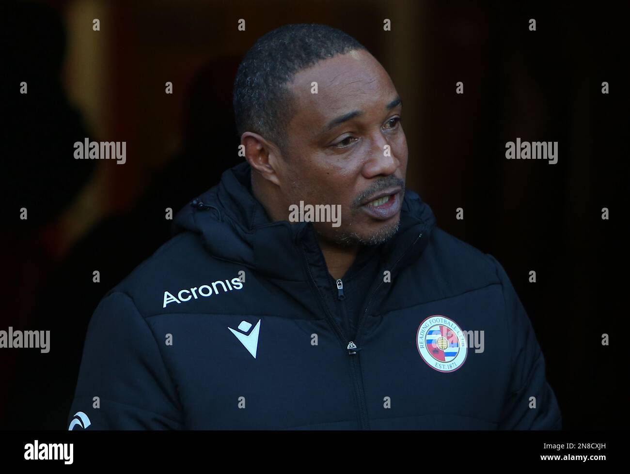 Directeur de lecture Paul Ince lors du match de championnat Sky Bet entre Sunderland et Reading au Stade de Light, Sunderland, le samedi 11th février 2023. (Photo : Michael Driver | MI News) Credit : MI News & Sport /Alay Live News Banque D'Images