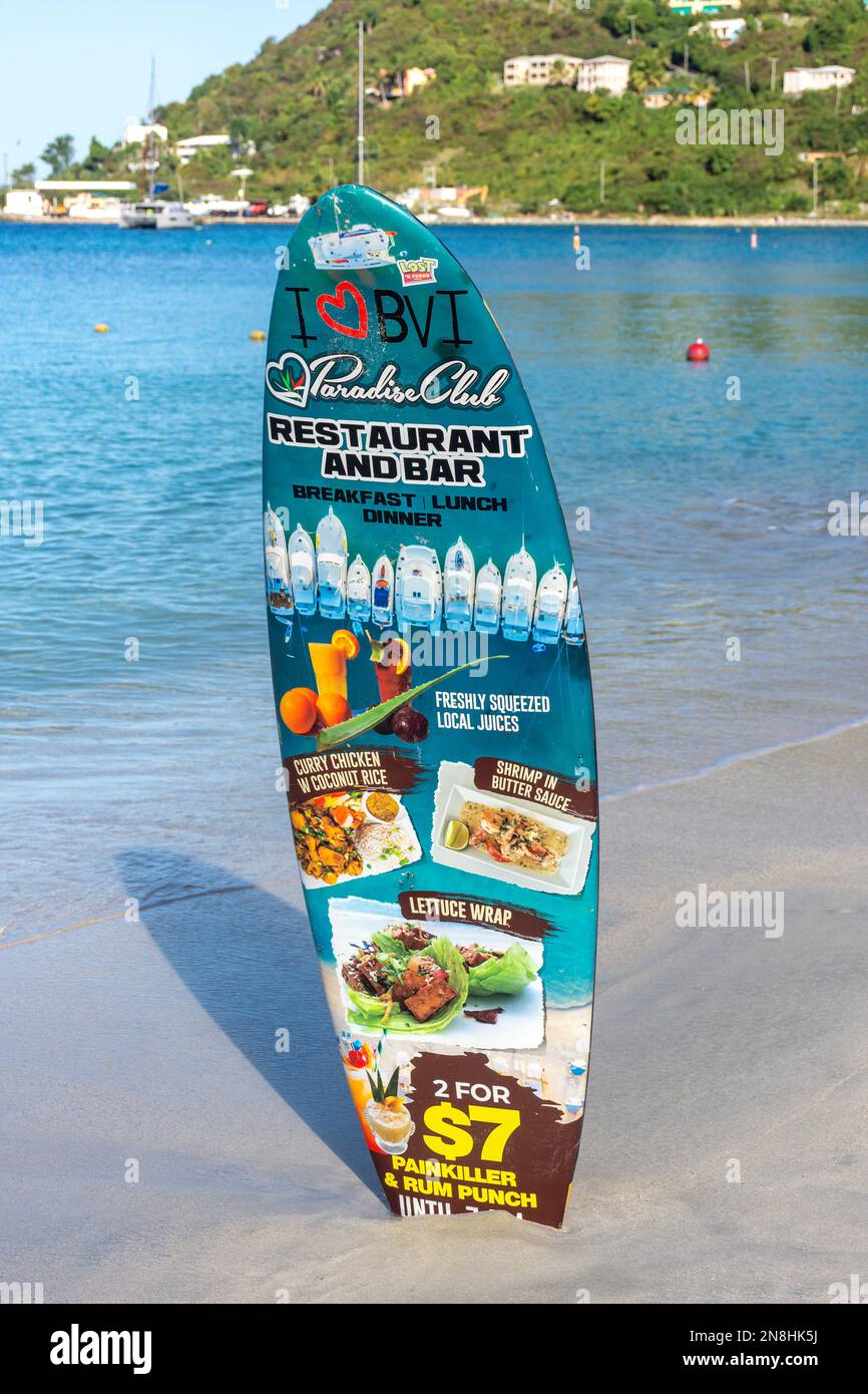 Paradise Club Surfboard menu plage, Cane Garden Bay, Tortola, les îles Vierges britanniques (BVI), Petites Antilles, Caraïbes Banque D'Images