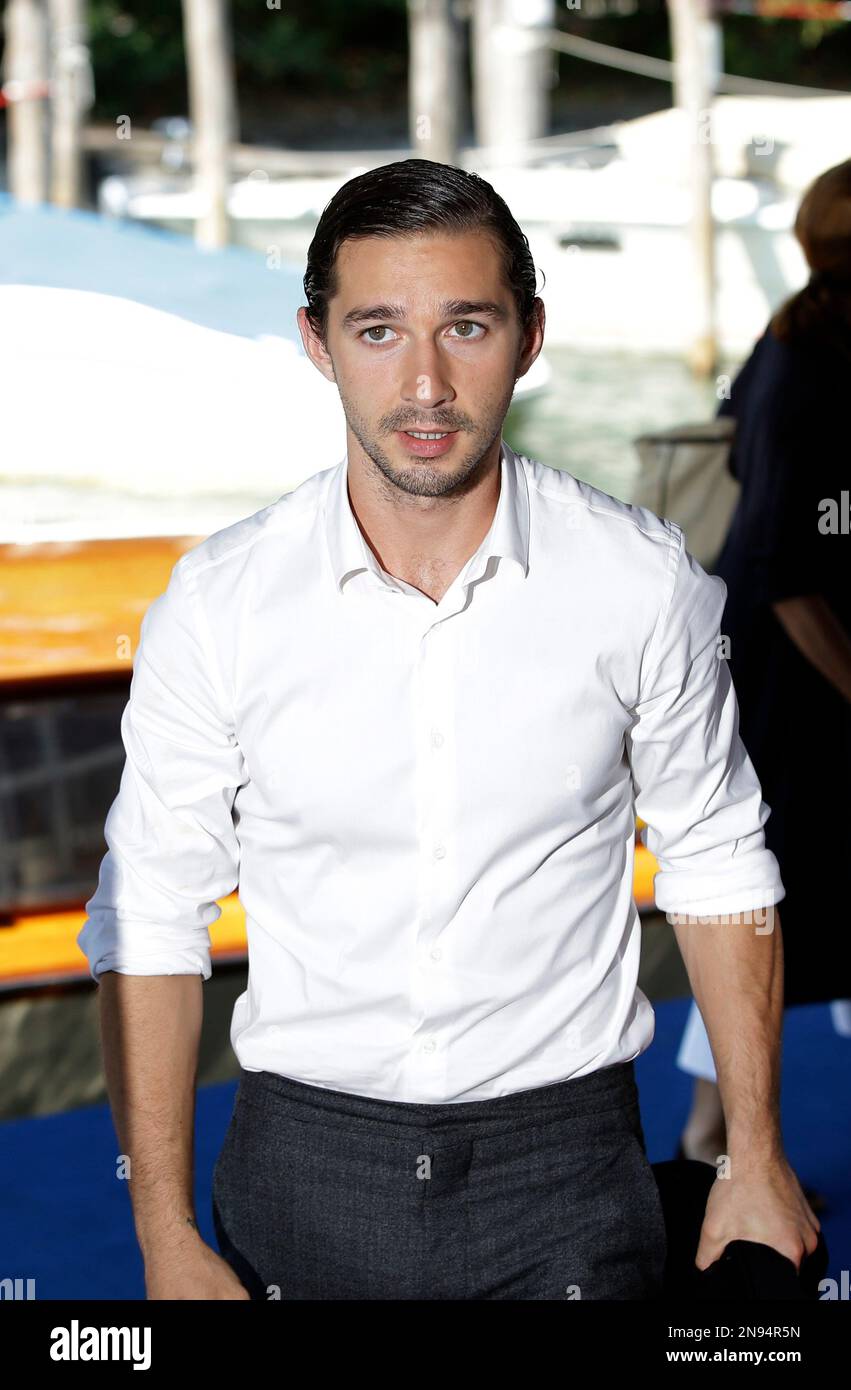 Actor Shia LaBeouf arrives for the press conference of the film 'The Company You Keep' at the 69th edition of the Venice Film Festival in Venice, Italy, Thursday, Sept. 6, 2012. (AP Photo/Andrew Medichini) Banque D'Images