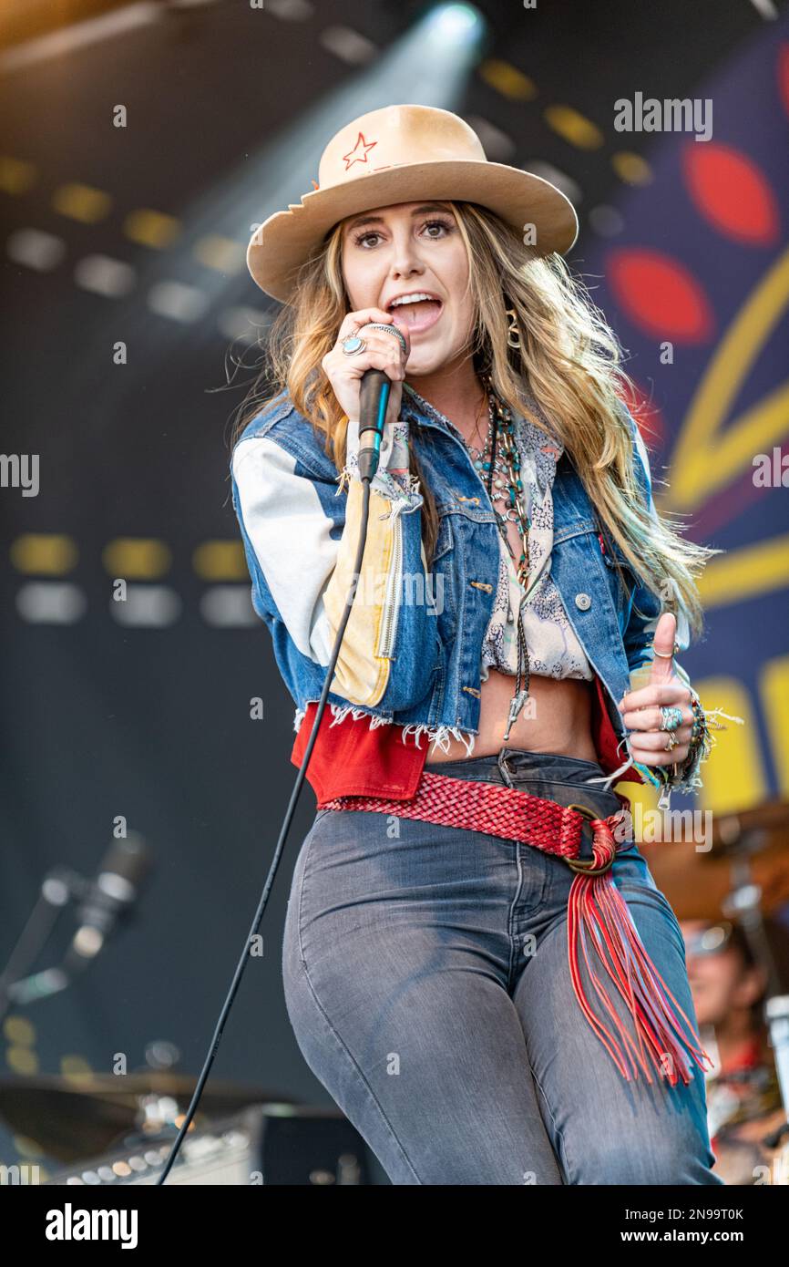 Lainey Wilson Live en concert Banque D'Images