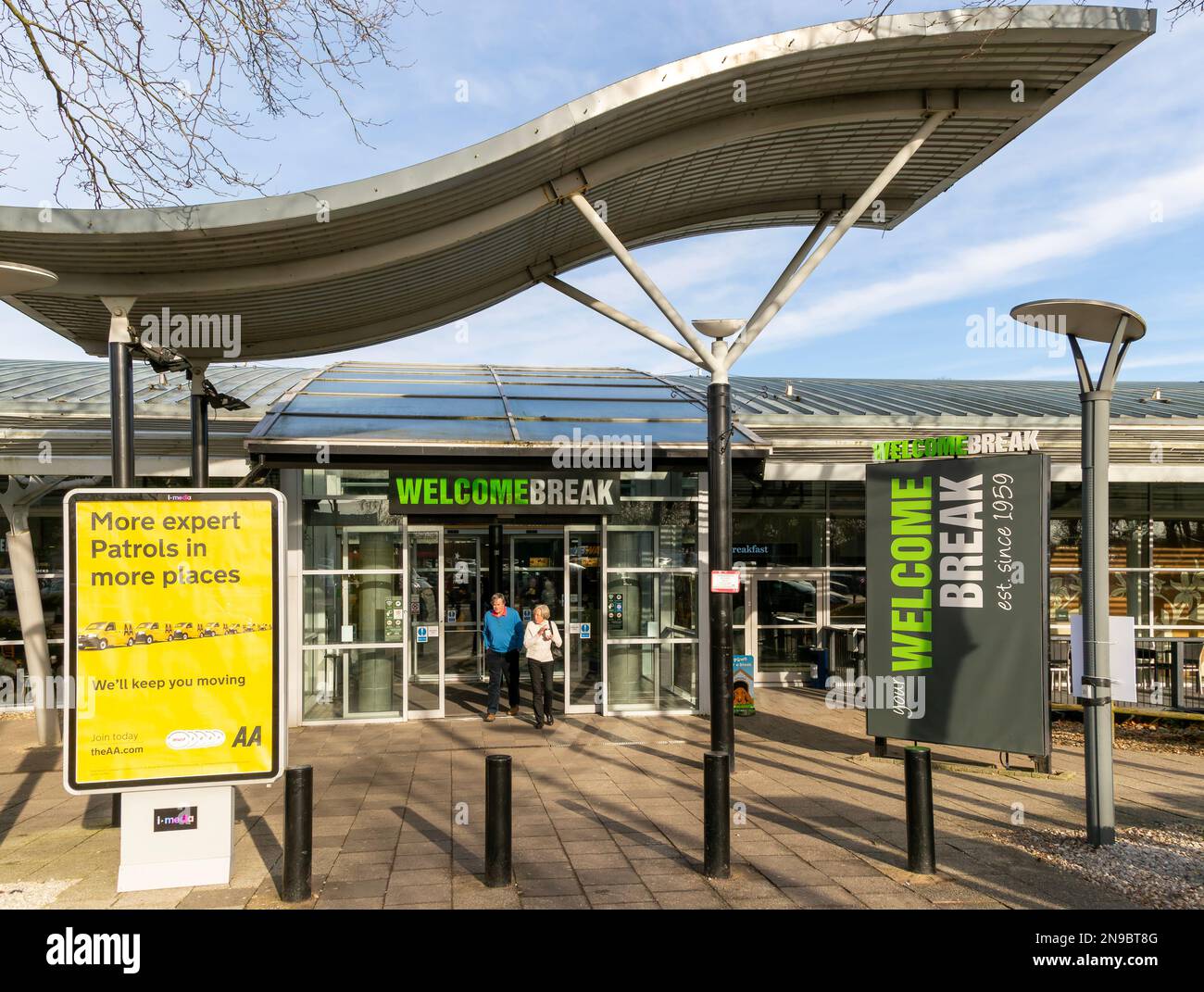 Bienvenue Station de service d'autoroute Break M25, South Mimms, Hertfordshire, Angleterre, Royaume-Uni Banque D'Images