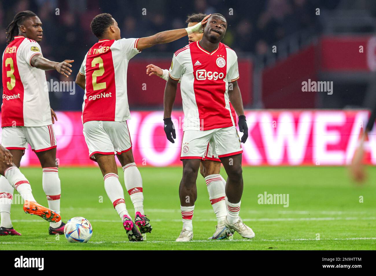 AMSTERDAM, PAYS-BAS - FÉVRIER 12 : Brian Brobbey d'Ajax célèbre son premier but lors du match néerlandais entre Ajax et RKC Waalwijk à l'arène Johan Cruyff sur 12 février 2023 à Amsterdam, pays-Bas (photo de Peter sous/Orange Pictures) Credit: Orange pics BV/Alay Live News Banque D'Images