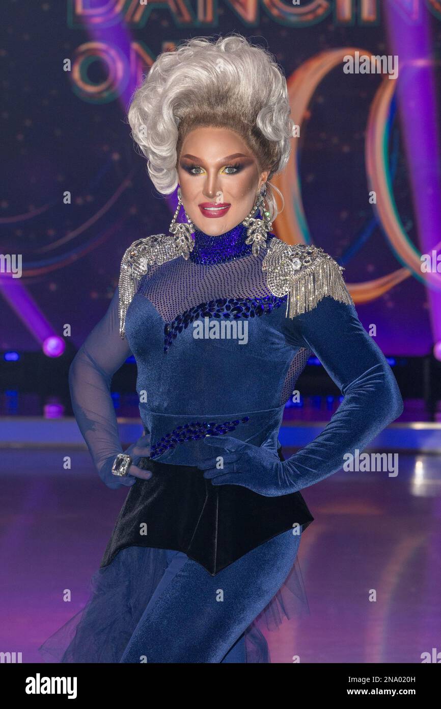 Des patineurs célèbres et leurs partenaires assistent à la séance photo Dancing on Ice au studio ITV de Hemel Hempstead avec: La Vivienne où: Hemel Hempstead, Royaume-Uni quand: 11 janv. 2023 crédit: Phil Lewis/WENN Banque D'Images