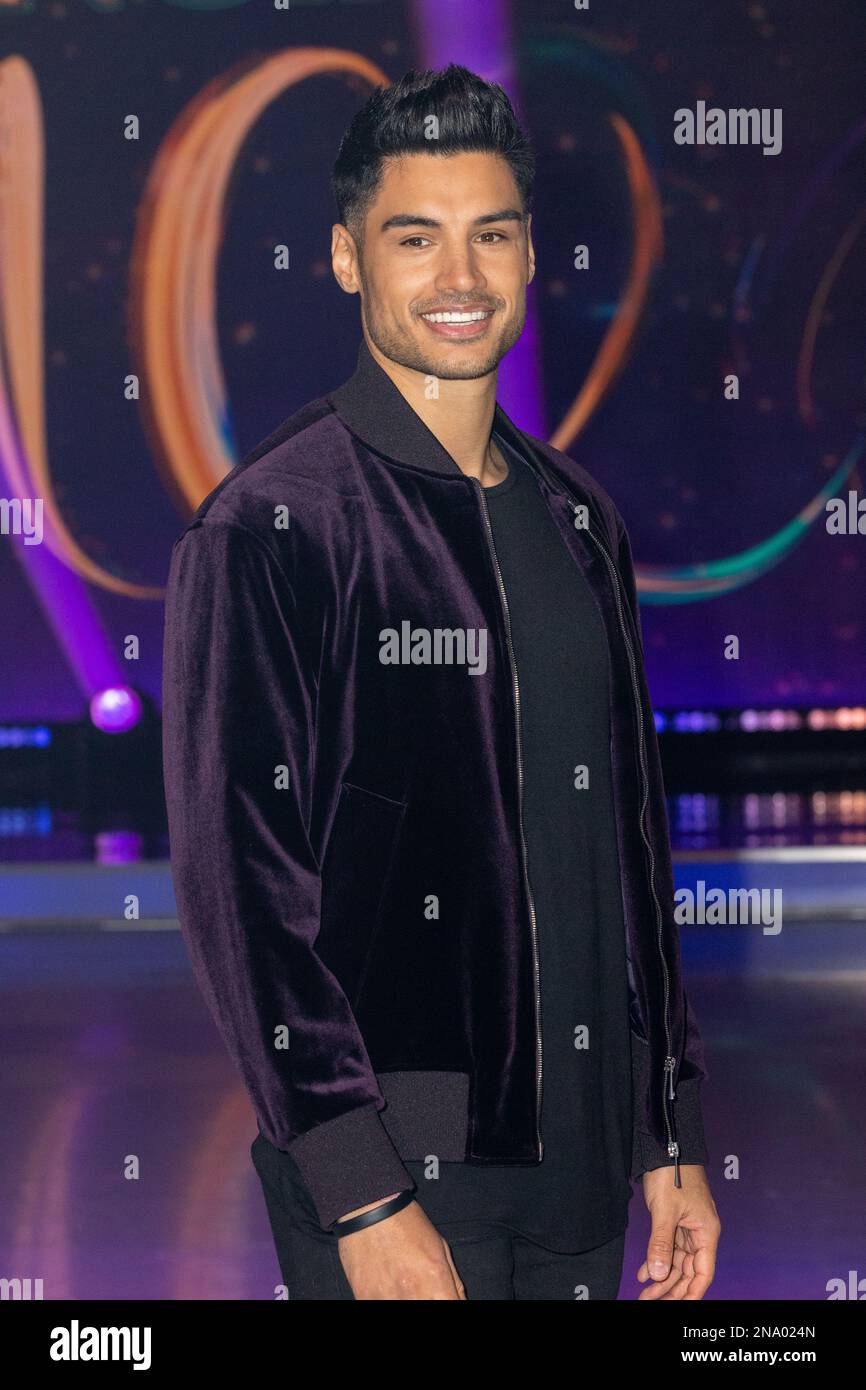 Des patineurs célèbres et leurs partenaires assistent à la séance photo Dancing on Ice au studio ITV de Hemel Hempstead avec: Siva Kaneswaran où: Hemel Hempstead, Royaume-Uni quand: 11 janv. 2023 crédit: Phil Lewis/WENN Banque D'Images