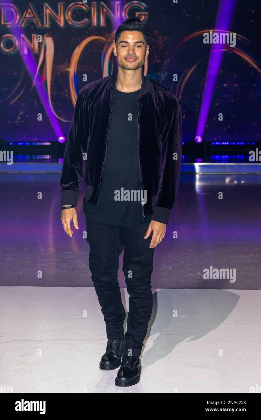 Des patineurs célèbres et leurs partenaires assistent à la séance photo Dancing on Ice au studio ITV de Hemel Hempstead avec: Siva Kaneswaran où: Hemel Hempstead, Royaume-Uni quand: 11 janv. 2023 crédit: Phil Lewis/WENN Banque D'Images