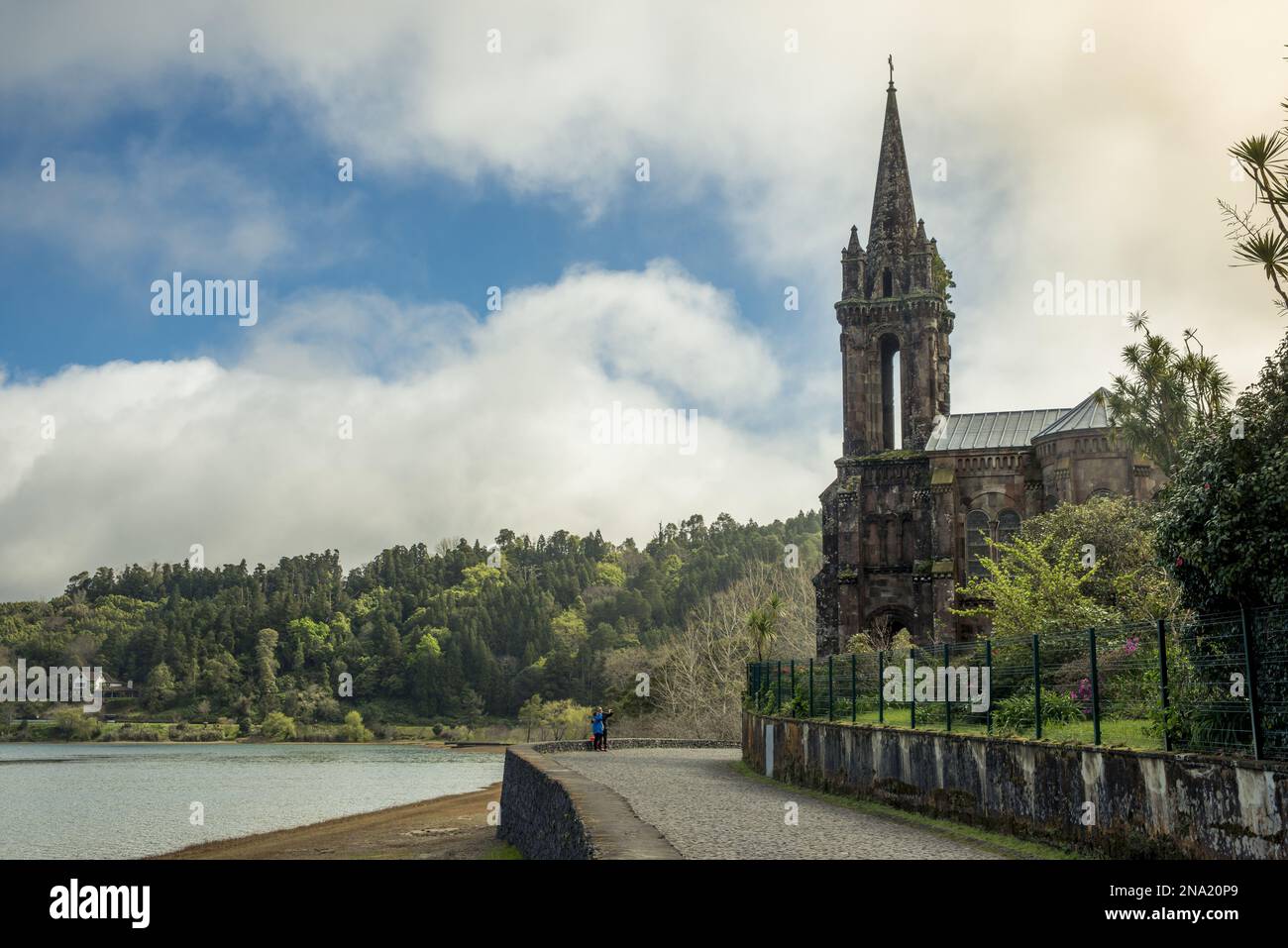 Chapelle de Nossa Senhora das Vitórias, Lagoa das Furnas, Furnas, Sao Miguel, Açores © Dosfotos/Axiom Banque D'Images