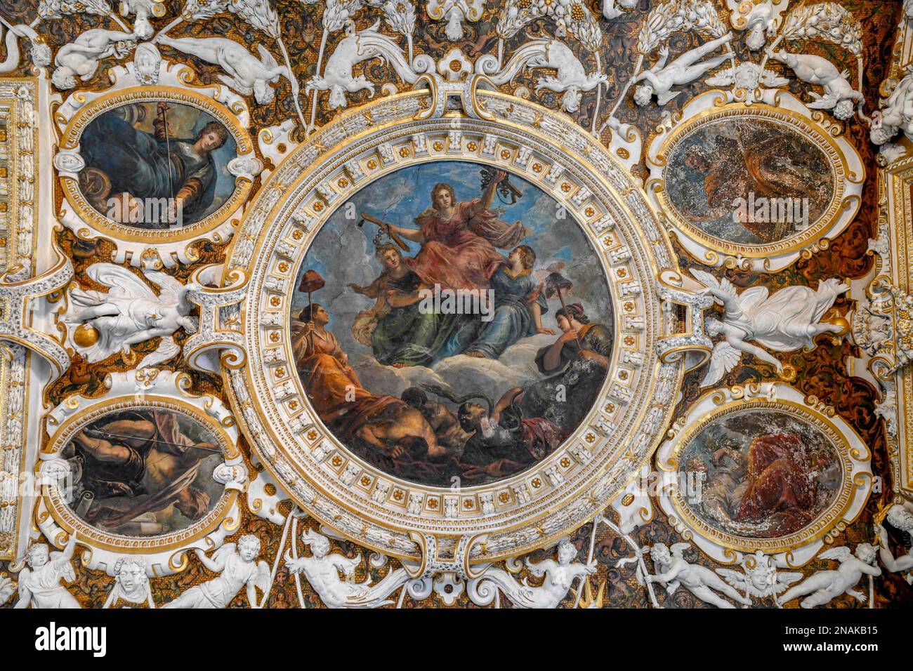 Peinture au plafond, Palais des Doges, quartier Saint-Marc, Venise, Vénétie, Italie Banque D'Images