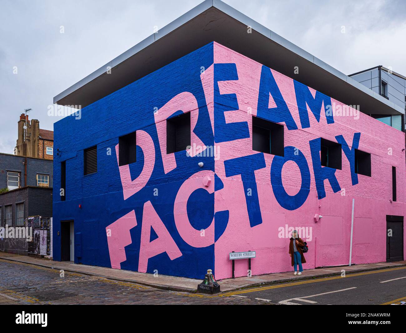 Dirty House Dream Factory London chance St Shoreditch Londres. Architecte David Adjaye. Dirty House Dream Factory peint dans le Shoreditch de Londres. Banque D'Images