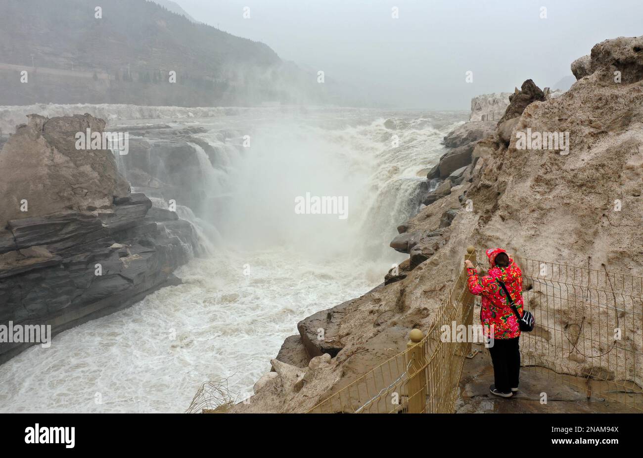 LINFEN, CHINE 12 FÉVRIER 2023 photo aérienne montre les touristes