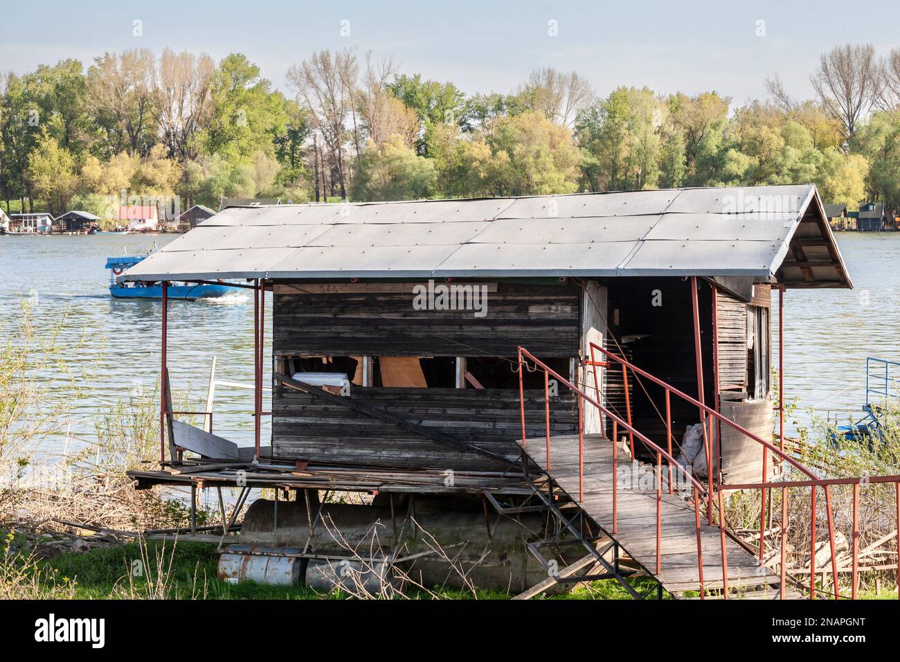 Splav serbe Banque de photographies et d’images à haute résolution - Alamy