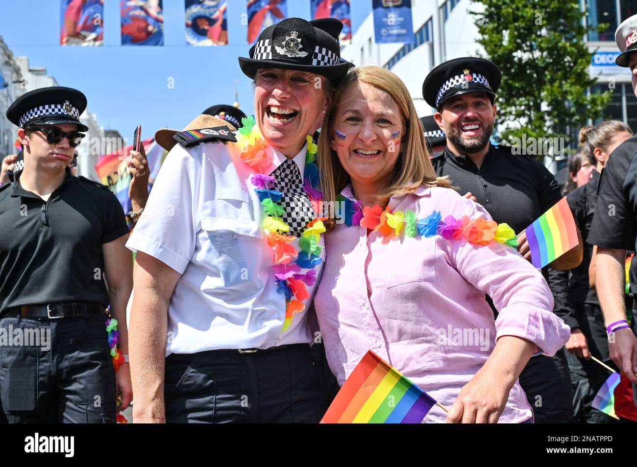 Brighton City, Brighton, East Sussex, UK on 06 août 2022 les participants et les spectateurs lors de Brighton Pride à Brighton City, Brighton, East Susse Banque D'Images