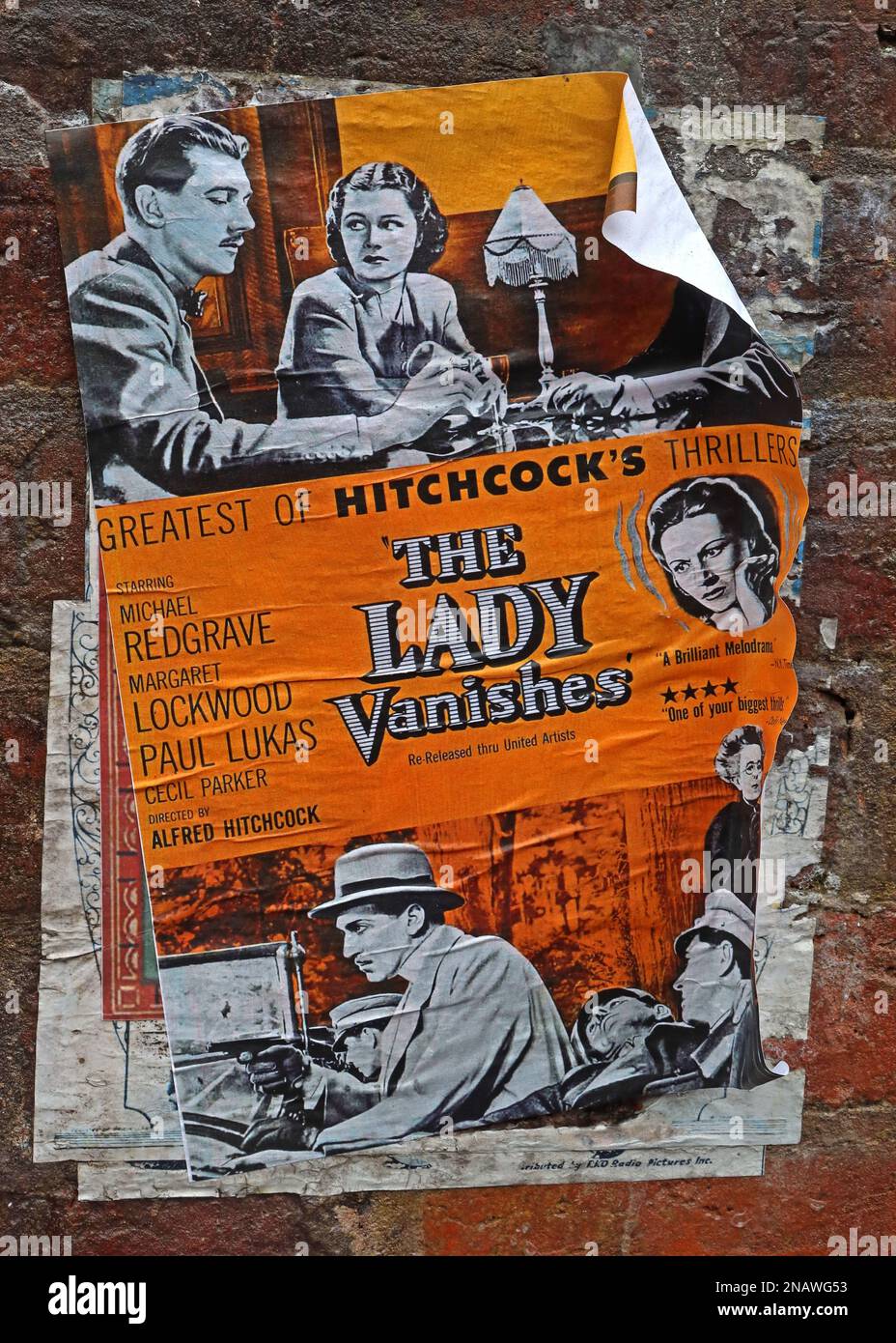 Poster de cinéma / prospectus / handbill, pour le film de thriller d'Alfred Hitchcock, The Lady Vanishes, avec Michael Redgrave, Margaret Lockwood 1938 Banque D'Images