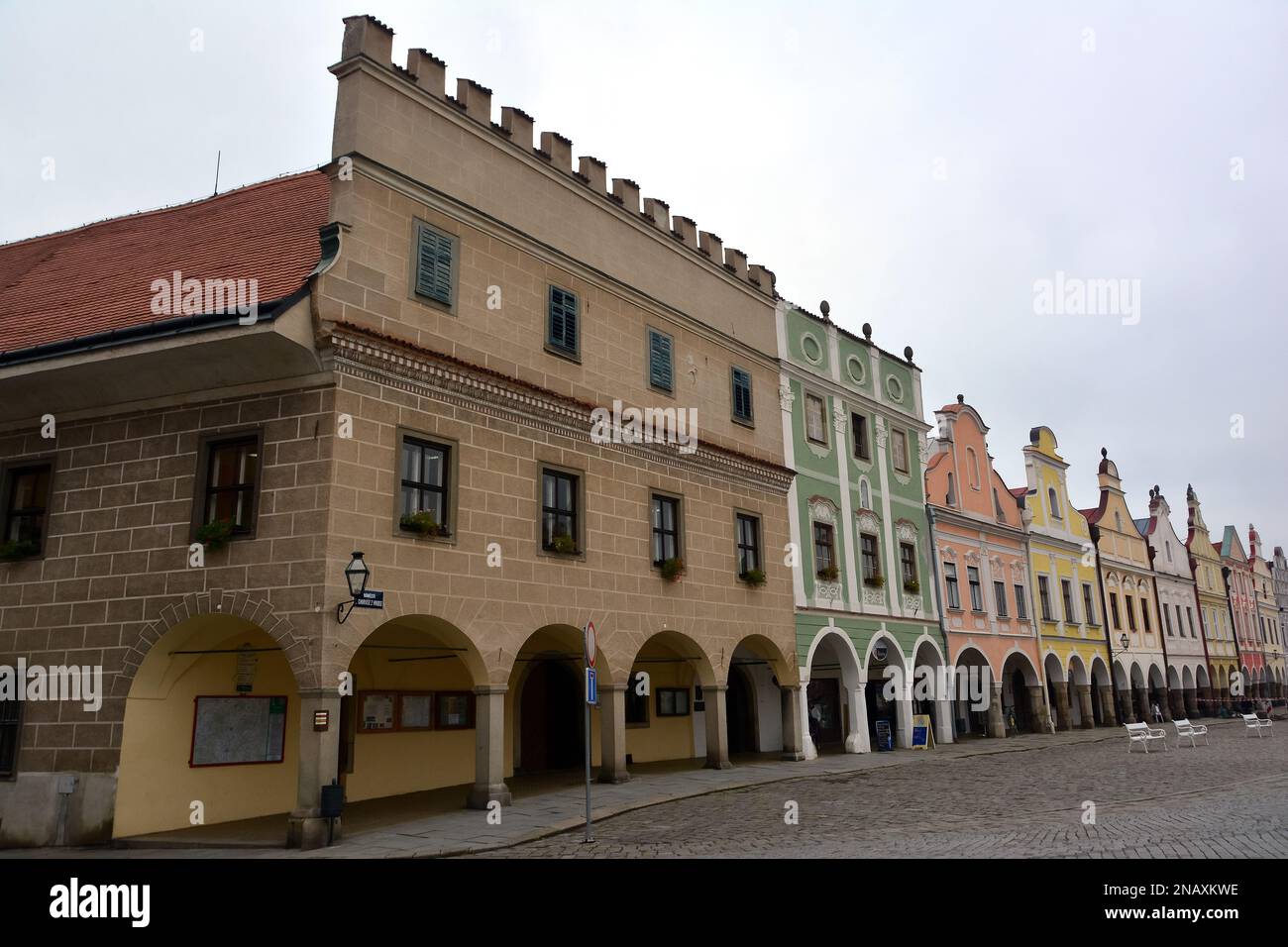 Les maisons de la place principale (Namesti Zachariase z Hradce),Telč, région de Vysočina, district de Jihlava, République tchèque, Europe, Site du patrimoine mondial Banque D'Images