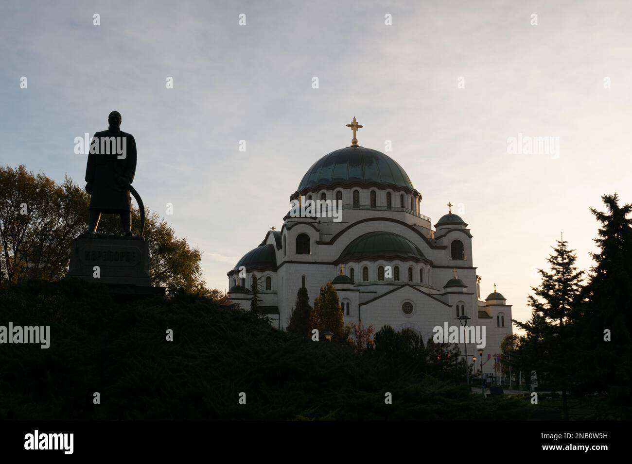 Temple orthodoxe Saint Sava et statue de Karadjordje Petrovic, commune de Vracar à Belgrade, Serbie - symbole de Belgrade Banque D'Images