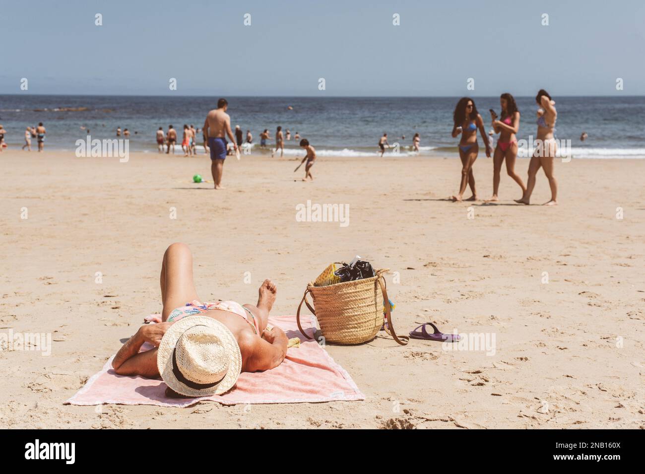 Lekeitio, pays basque, Espagne. Panorama de la plage de la ville Banque D'Images
