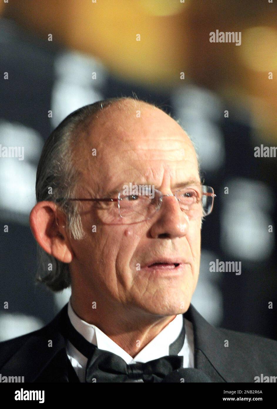 Actor Christopher Lloyd arrives at the Santa Barbara International Film Festival black-tie gala fundraiser at the Biltmore in Santa Barbara, Calif., on Thursday Oct. 13, 2011. Michael Douglas will receive the Kirk Douglas Award for Excellence in Film. (AP Photo/Phil Klein) Banque D'Images