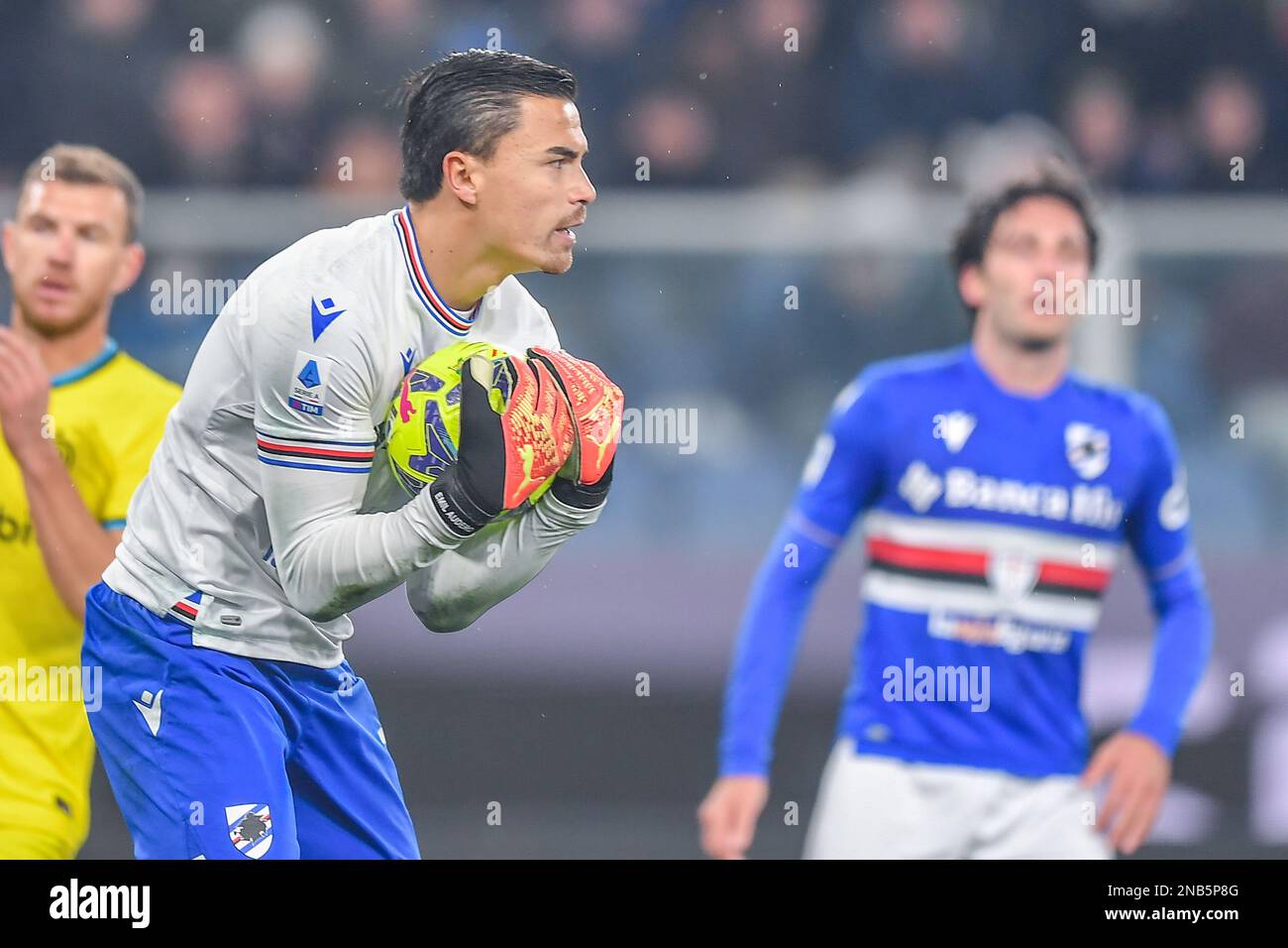 Genova, Italie. 13th févr. 2023. Emil Mulyadi Audero (Sampdoria) pendant UC Sampdoria vs Inter - FC Internazionale, football italien série A match à Genova, Italie, 13 février 2023 crédit: Agence de photo indépendante/Alamy Live News Banque D'Images