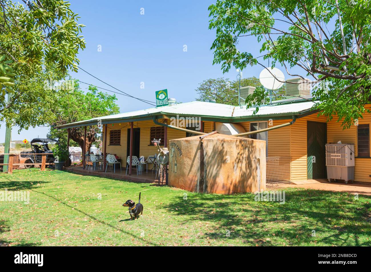 Vue sur l'ancien pub de l'Outback, The Duchess Hotel, Duchess, Queensland, Queensland, Australie Banque D'Images