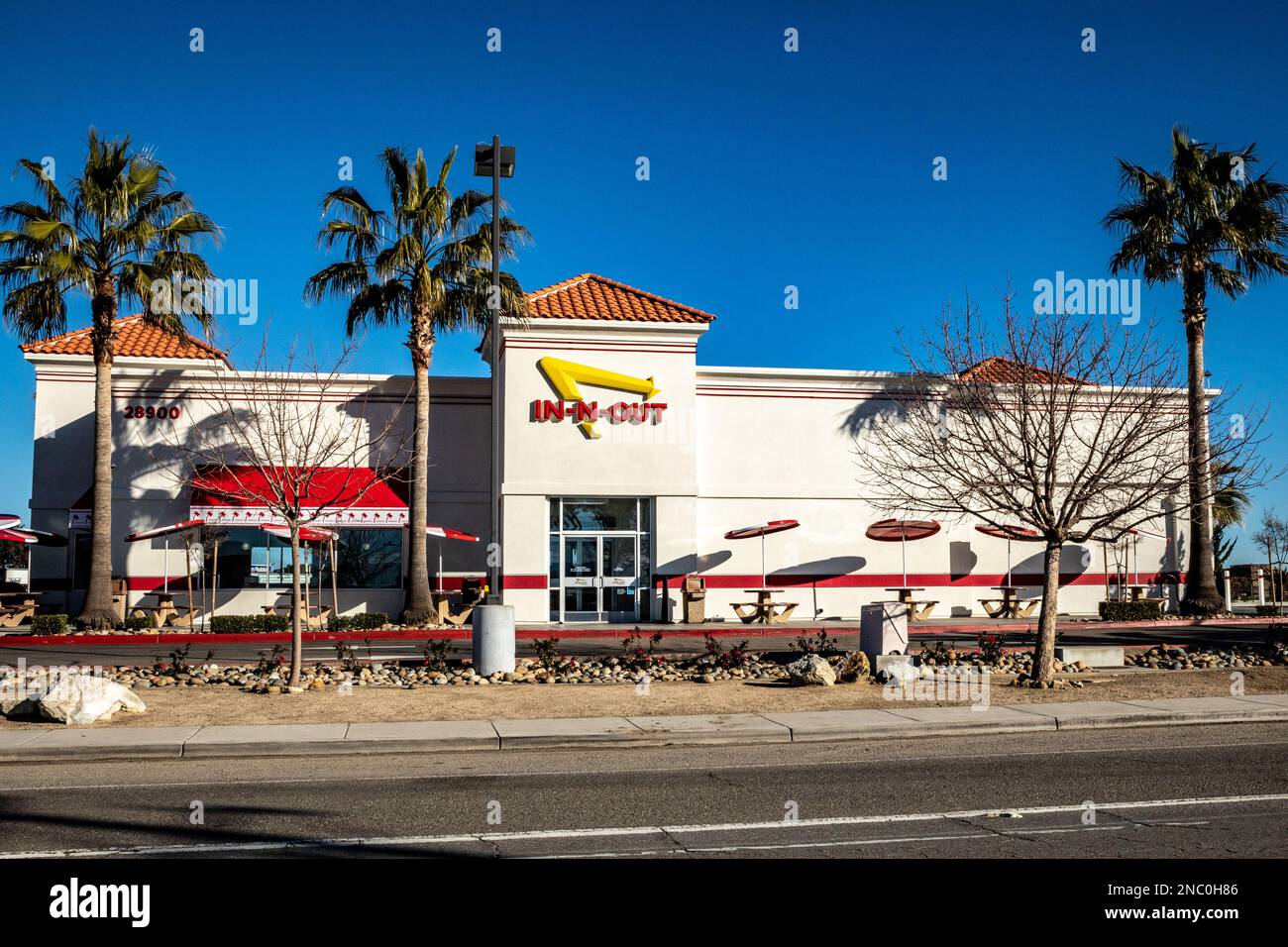 Le restaurant In-n-Out Burger de Santa Nella California un arrêt de camion sur l'Interstate 5 dans le comté de Merced Banque D'Images