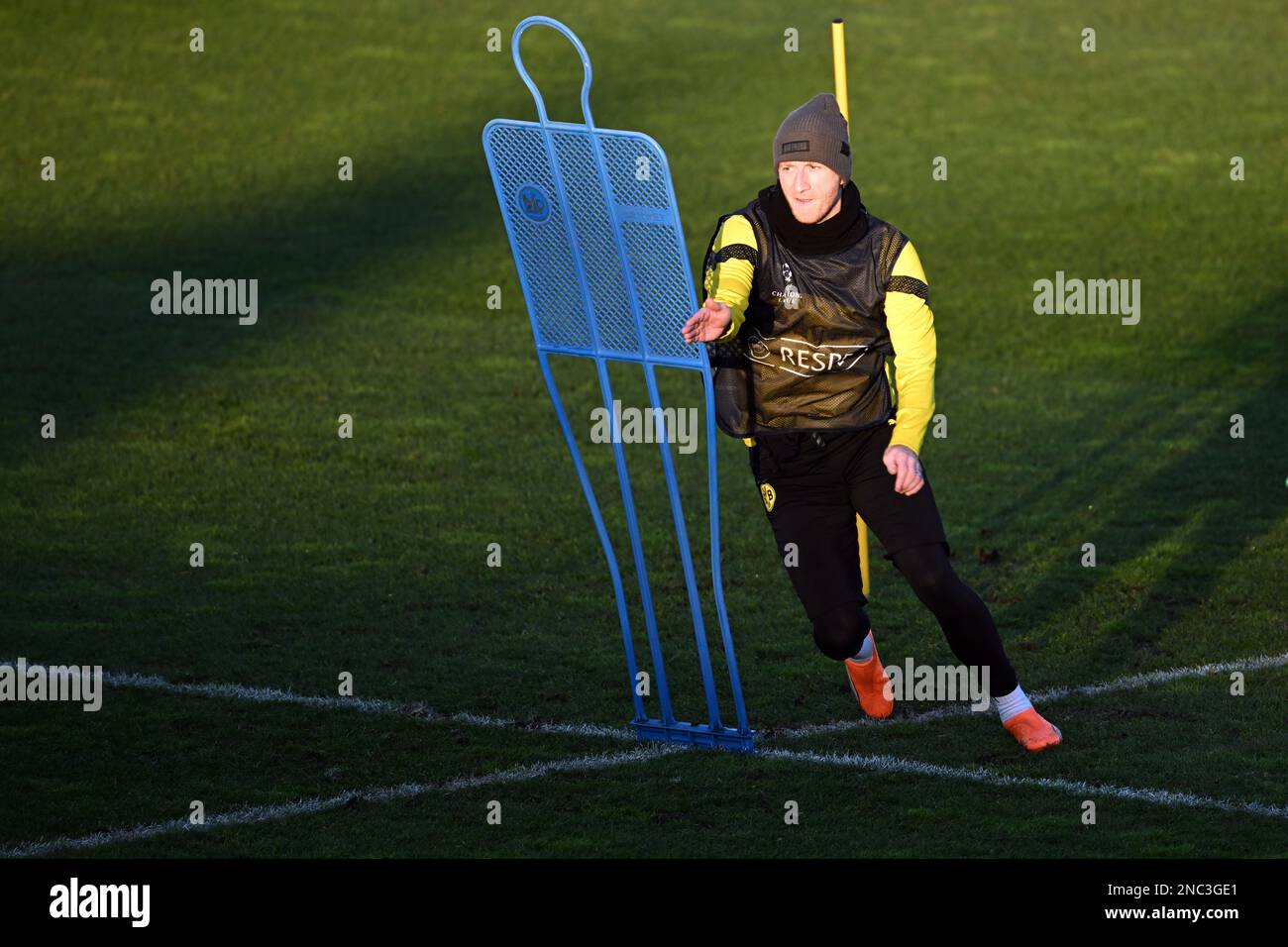 Dortmund, Allemagne. 14th févr. 2023. Football: Ligue des champions, avant le tour de 16 première jambe Borussia Dortmund - Chelsea FC. Marco Reus en action lors de l'entraînement final avant la Ligue des champions contre le FC Chelsea. Credit: Federico Gambarini/dpa/Alay Live News Banque D'Images