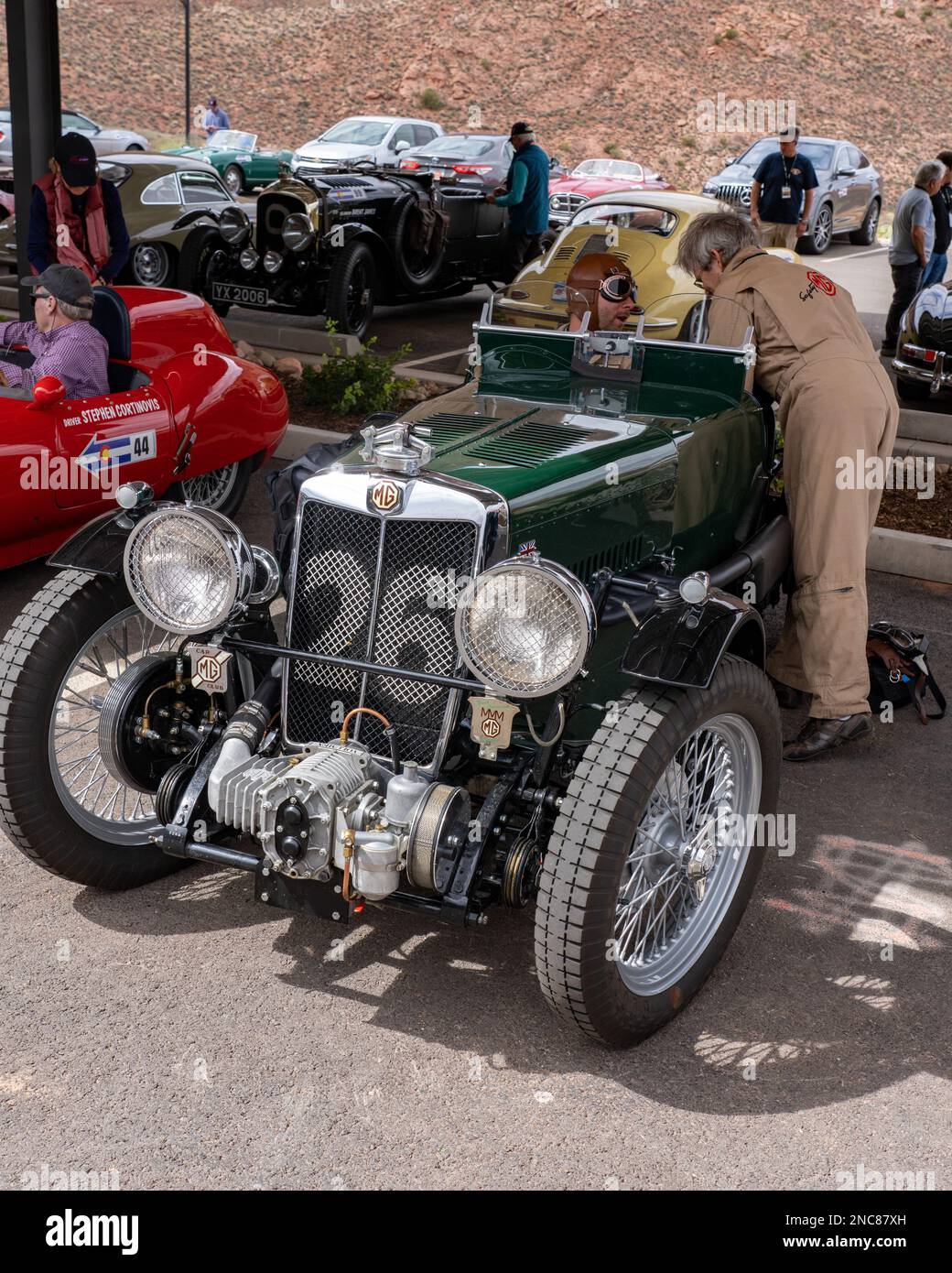 Une voiture de course sportive Supercharged Roadster spéciale de 1933 MG L fabriquée en Angleterre dans le Colorado Grand Road Rally. Banque D'Images