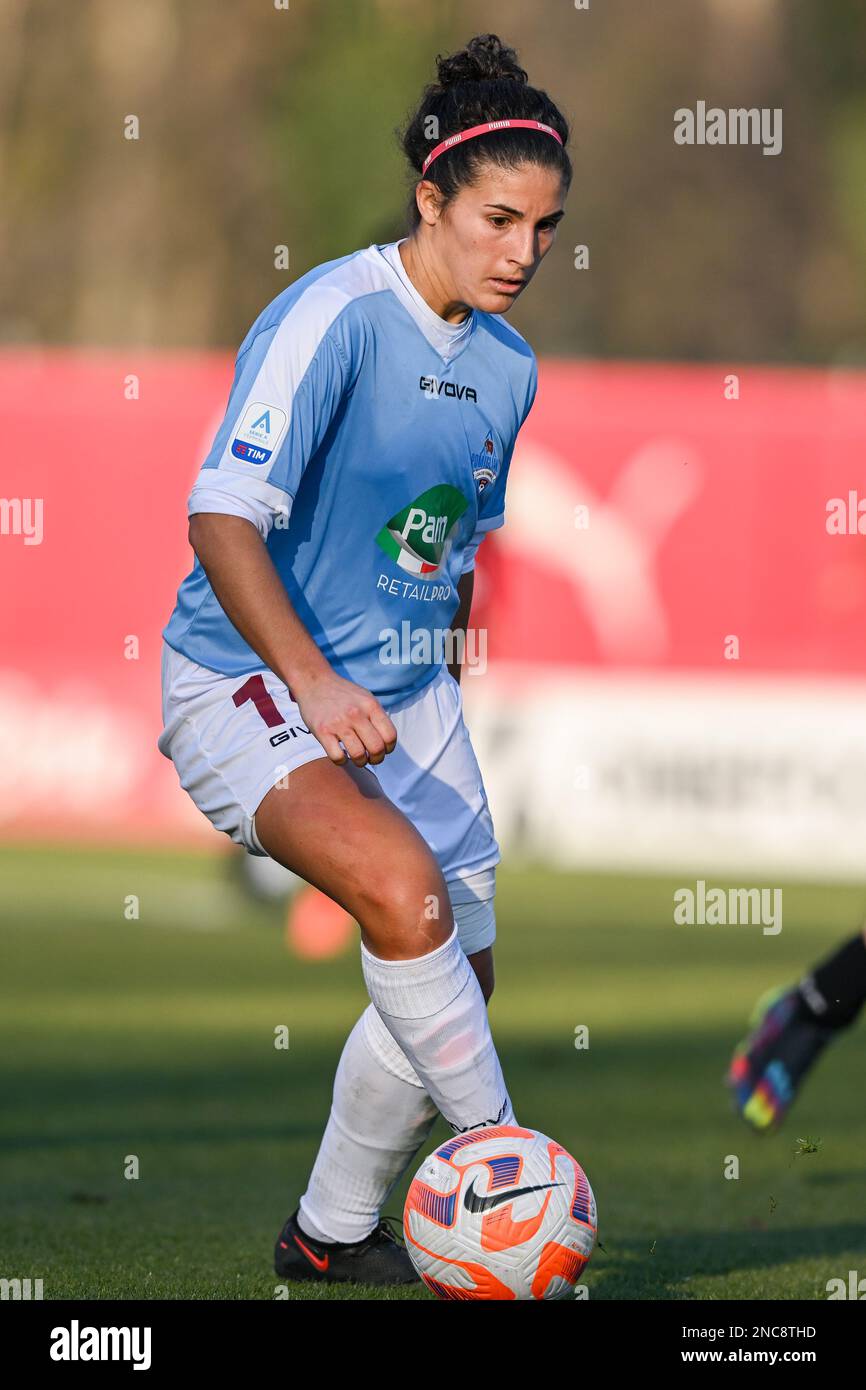 12 février 2023, Milan, Lombardie, Italie: Milan, Italia, 12.02.23 Federica Rizza (16 Pomigliano) pendant les femmes série Un match entre AC Milan et Pomigliano au Vismara Sports Center à Milano, Italia Soccer (Credit image: © Cristiano Mazzi/Sport Press photo via ZUMA Press) USAGE ÉDITORIAL SEULEMENT! Non destiné À un usage commercial ! Banque D'Images
